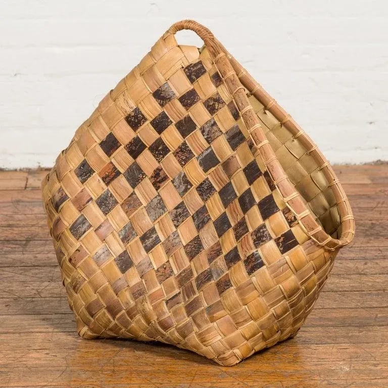 Antique Hand Woven Rustic Karagumoy Filipino Two Toned Grain Basket - 2