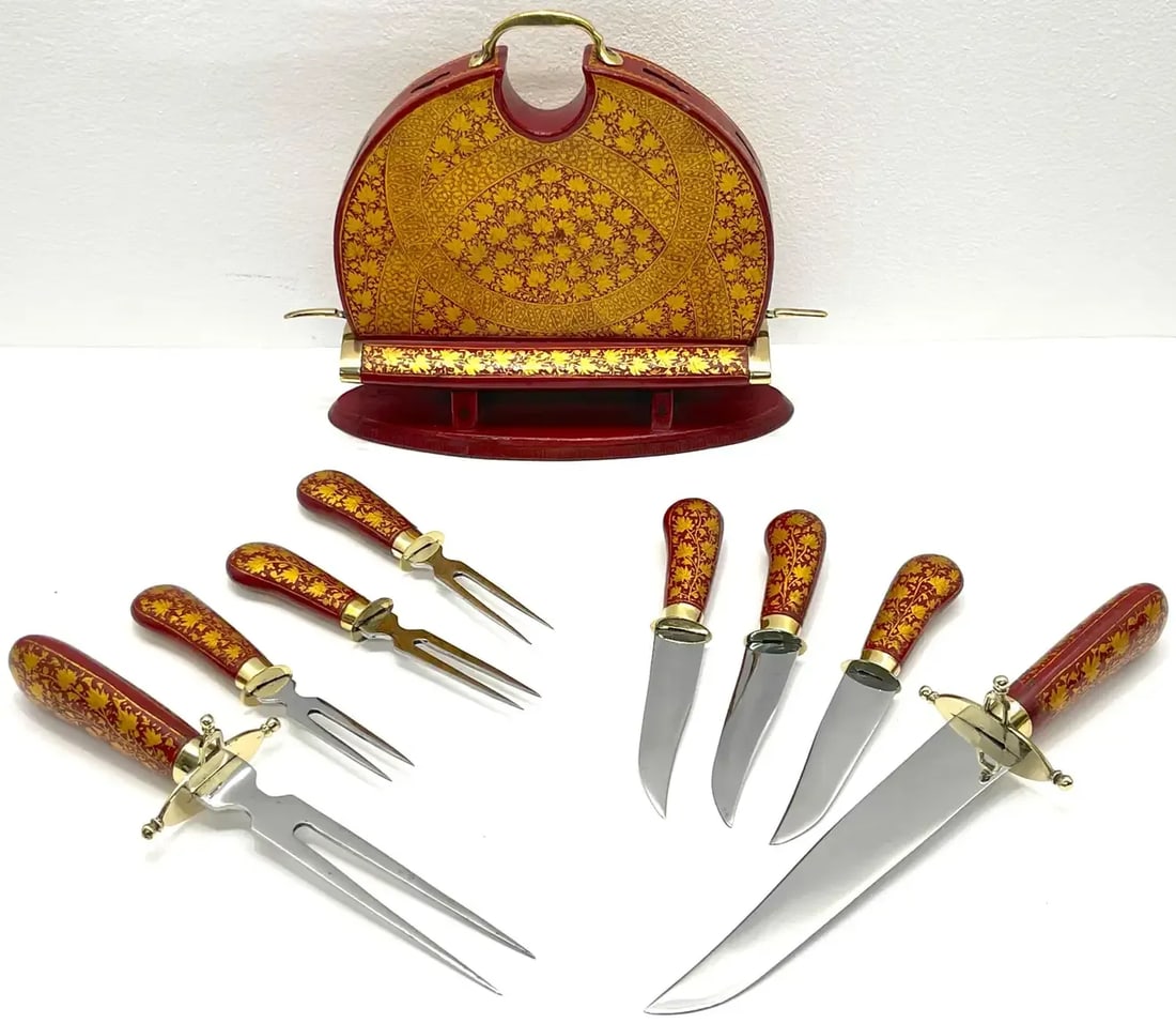 Mid 20th Century Anglo-Indian Red and Gilt Lacquer and Brass Carving Set - 11