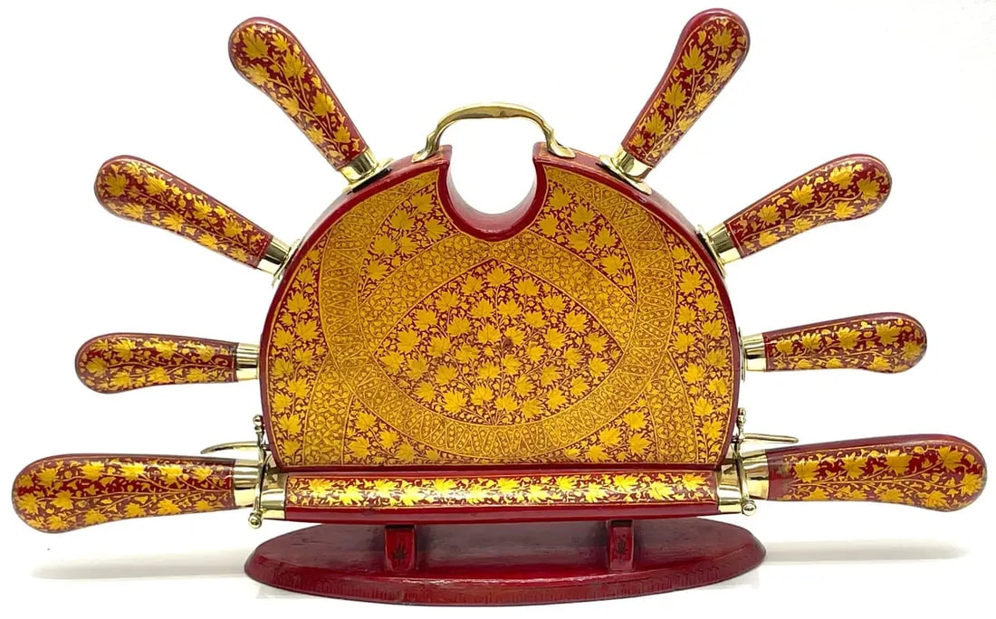 Mid 20th Century Anglo-Indian Red and Gilt Lacquer and Brass Carving Set - 2