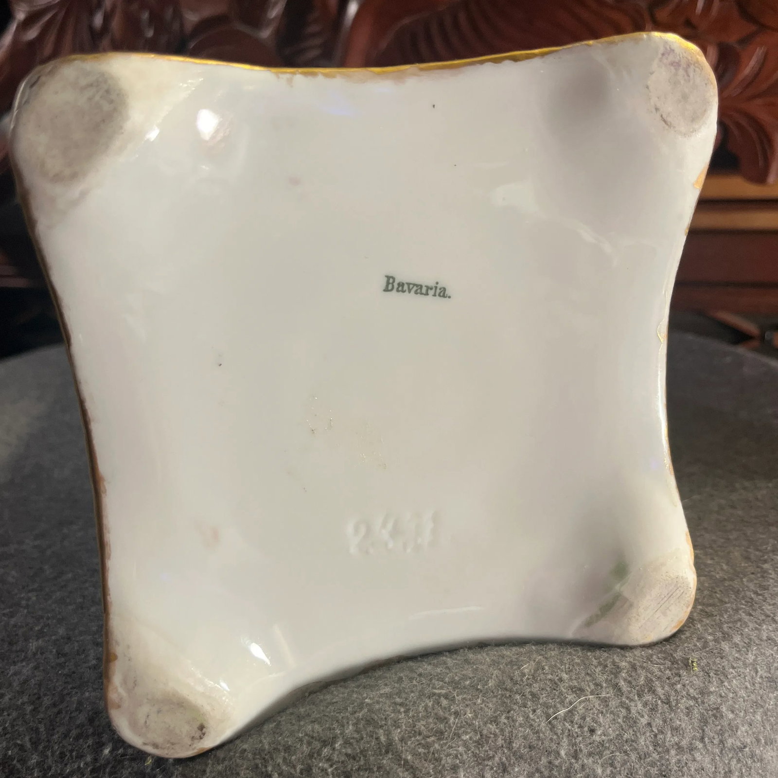 Early 20th Century Hand Painted German Bavaria Vase With Artist Signature - 8