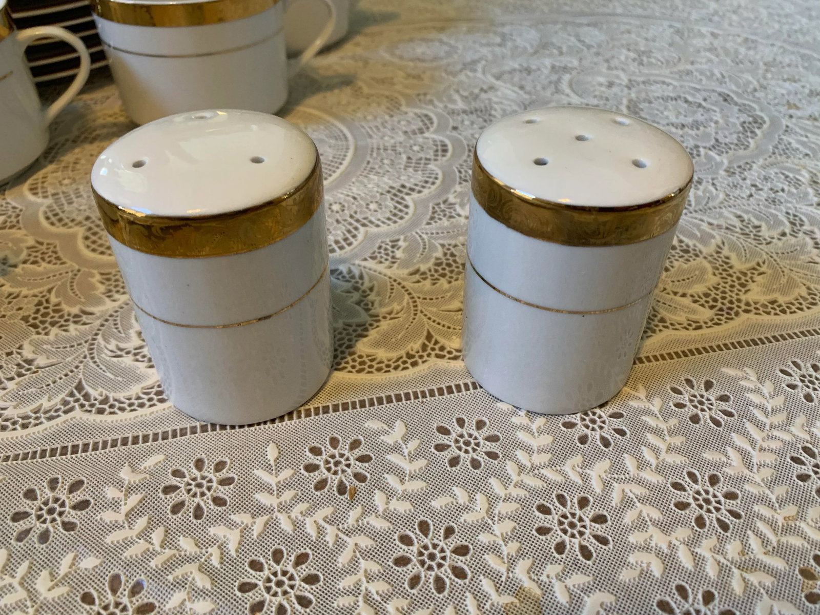 Vintage Sango Empress Gold Fine China Dinnerware Set - 47 Pieces - 3