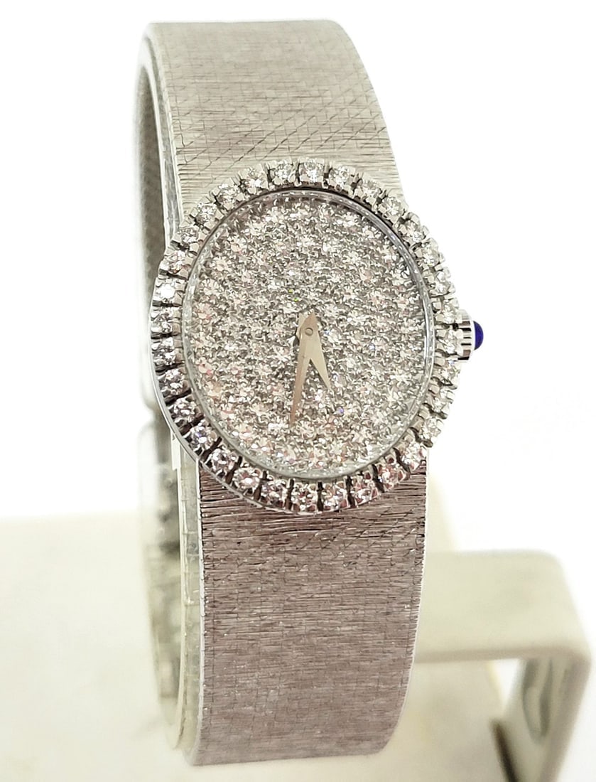 Solid 18k White Gold BAUME & MERCIER Ladies Dress Watch w/Diamonds Ref 38234 9: Solid 18k White Gold BAUME & MERCIER Ladies Dress Watch with Diamonds Ref 38234 9??? This Ladies Baume & Mercier? watch is Swiss made. Great present for yourself or someone you love! * Solid 18k white