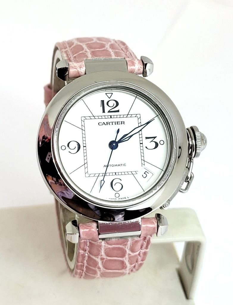 S/Steel Ladies CARTIER PASHA Automatic Watch Ref. 2324* 35.5 mm White Dial EXLNT: S/Steel Ladies CARTIER PASHA Automatic Watch Ref. 2324* 35.5 mm White Dial EXLNT? This Ladies CARTIER watch is Swiss made. Great present for yourself or someone you love! * Solid stainless-steel case 