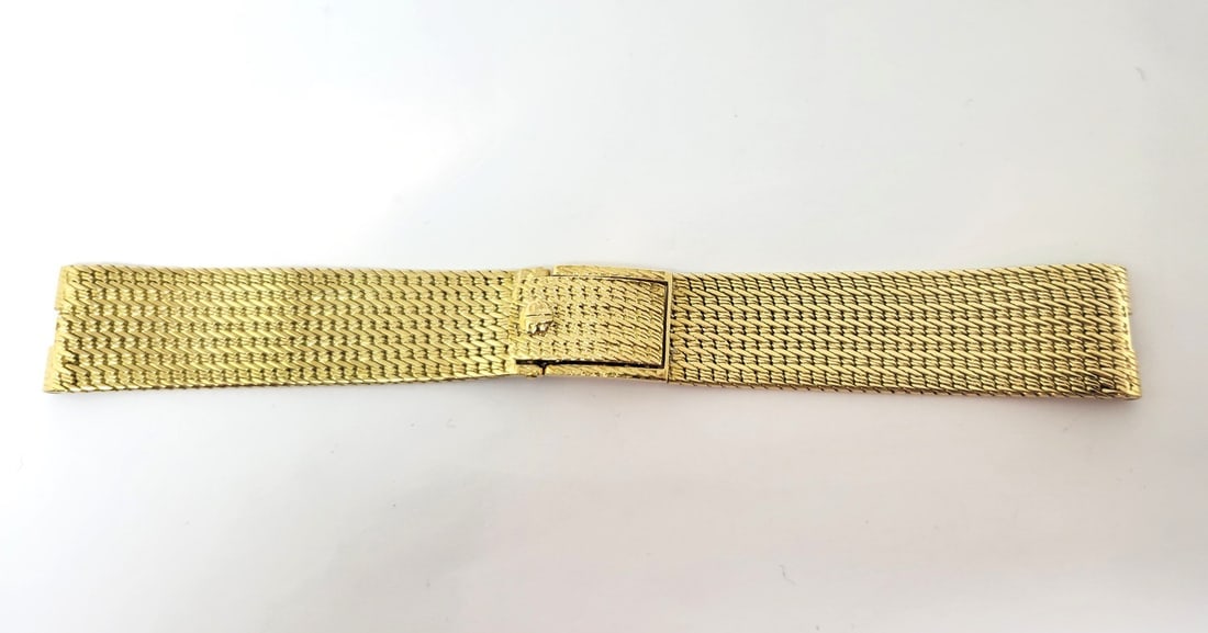 SOLID 18k Yellow GOLD PATEK PHILIPPE Watch Bracelet 18 mm Logs 47 grams for 2591: SOLID 18k Yellow GOLD PATEK PHILIPPE Watch Bracelet 18 mm Logs* EXLNT* 47 grams for Ref. 2591?? * Solid 18k yellow gold Cleopatra-PATEK PHILIPPE bracelet in 18 mm width. * Total length of bracelet in 