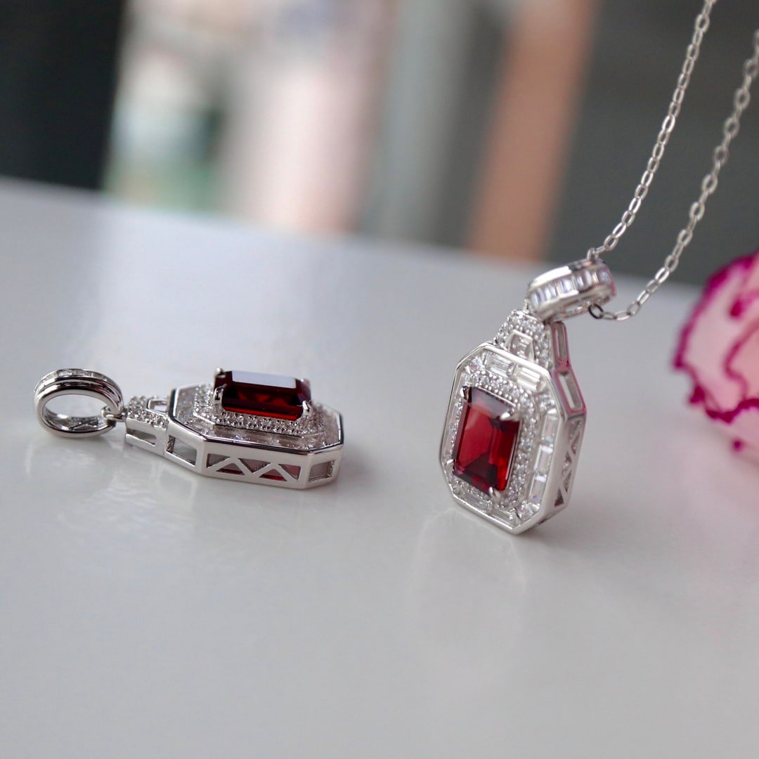 S925 Silver Natural Garnet Pendant - 3