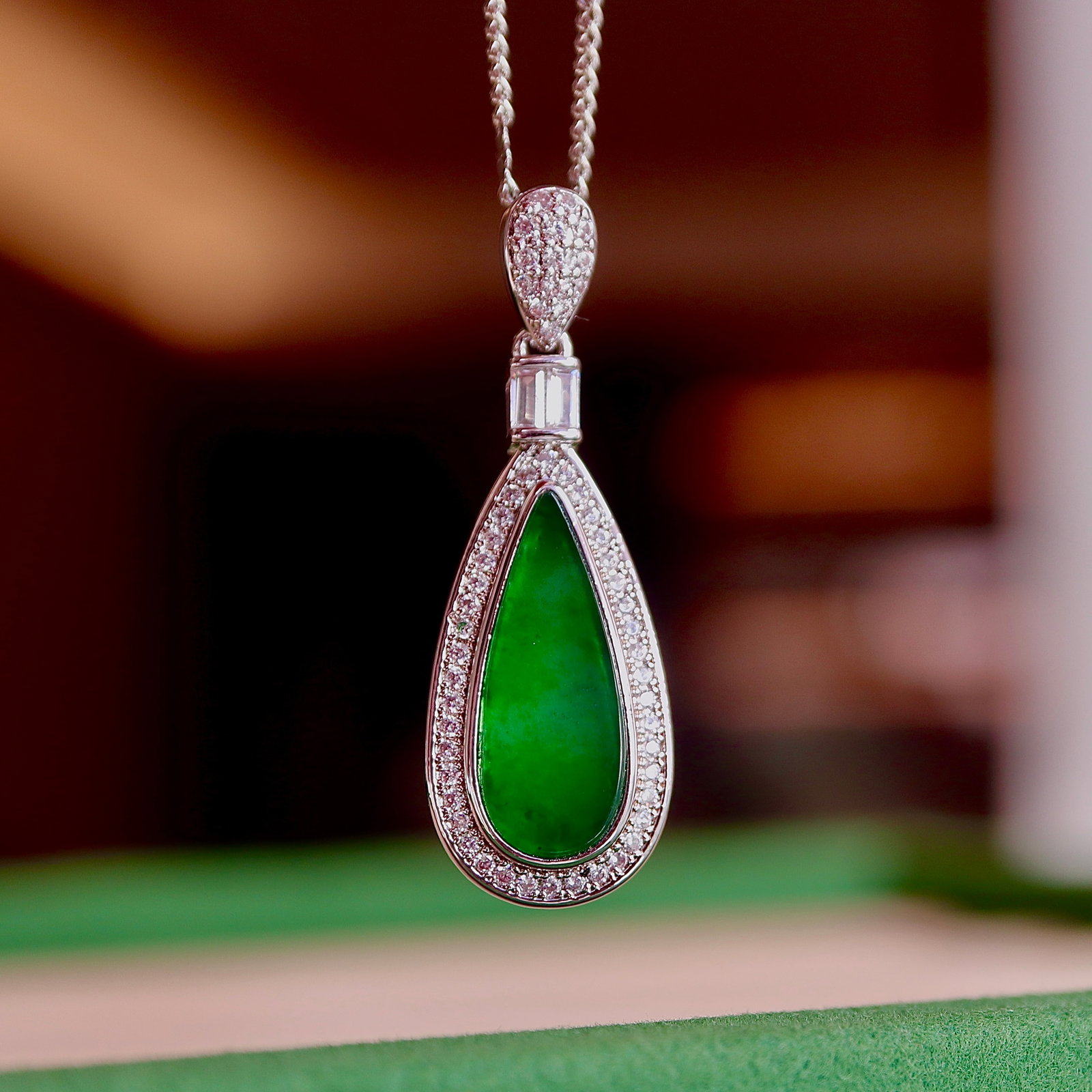 Natural jade pendant - 3