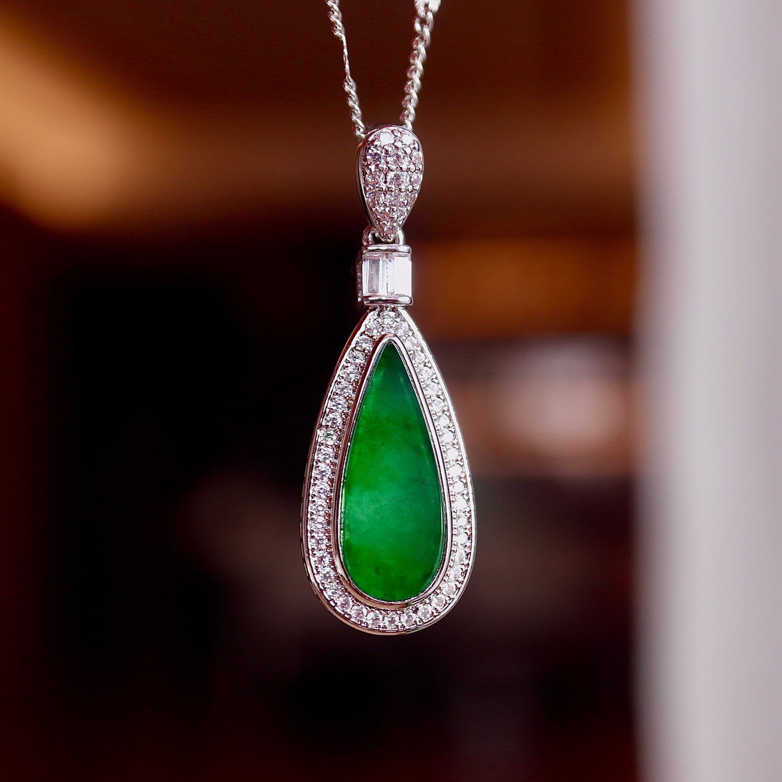 Natural jade pendant - 7