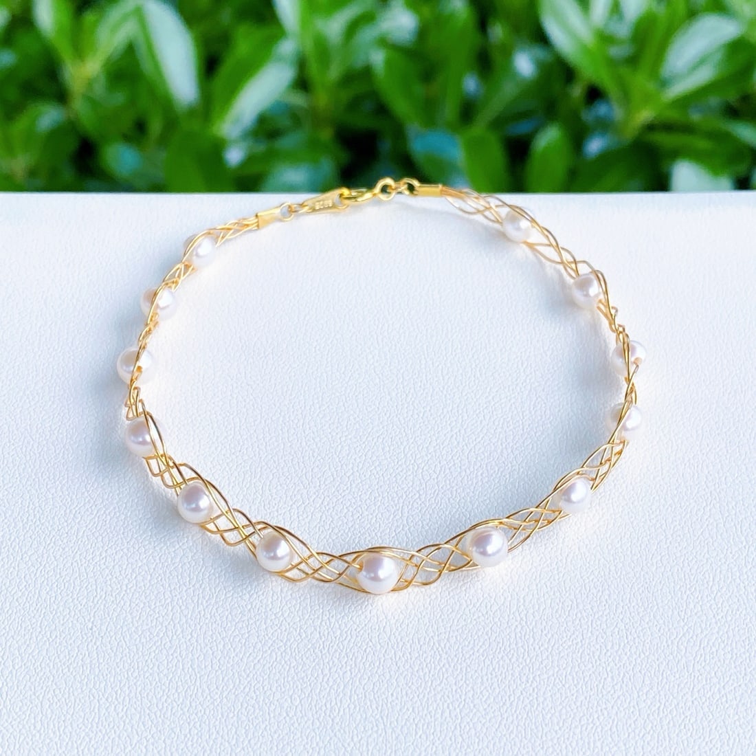 Natural round bead bracelet - 2