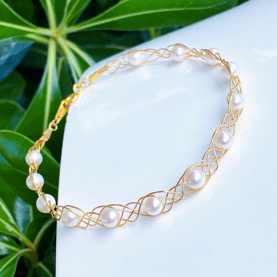 Natural round bead bracelet - 4