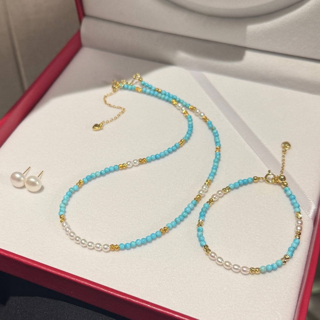 Natural Freshwater Pearl Set - 6