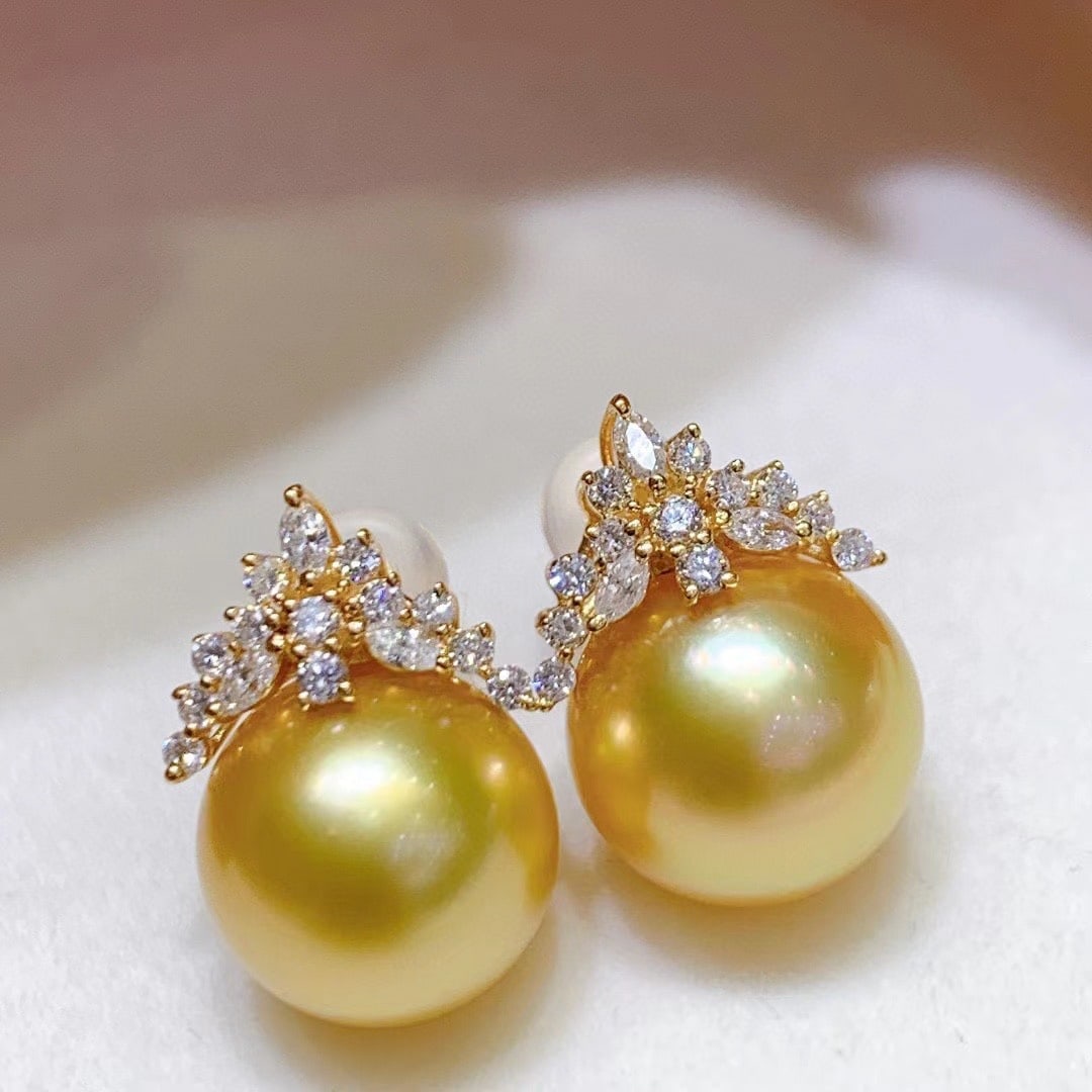 18K Gold Natural South Sea Gold Pearl Earrings (1 of 4)