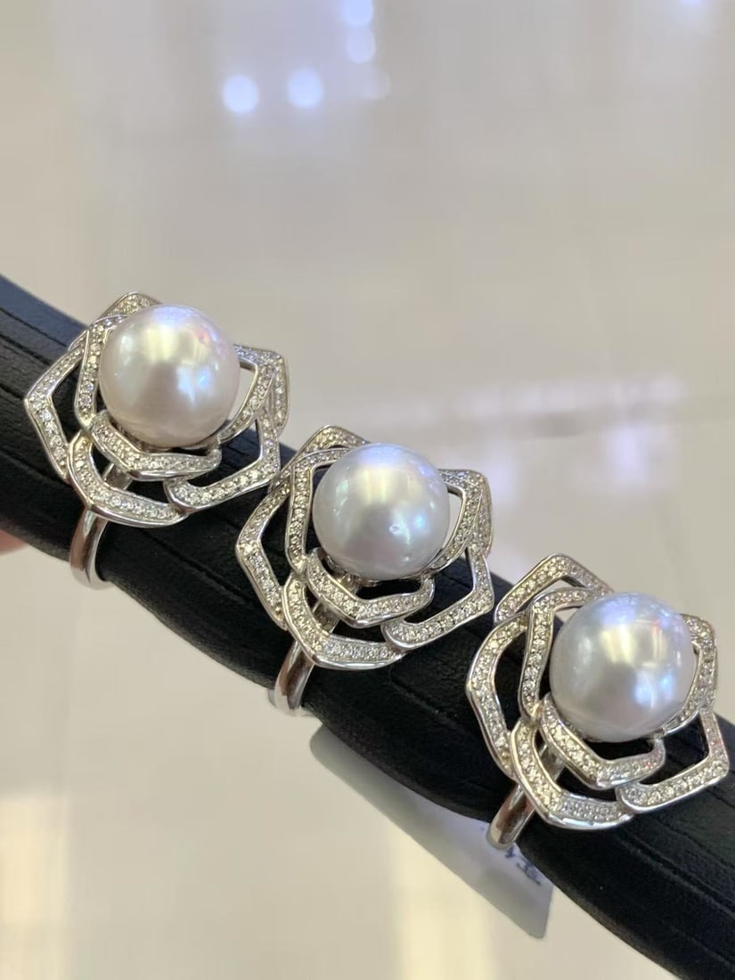 S925 Silver Cool White Pearl Ring - 2