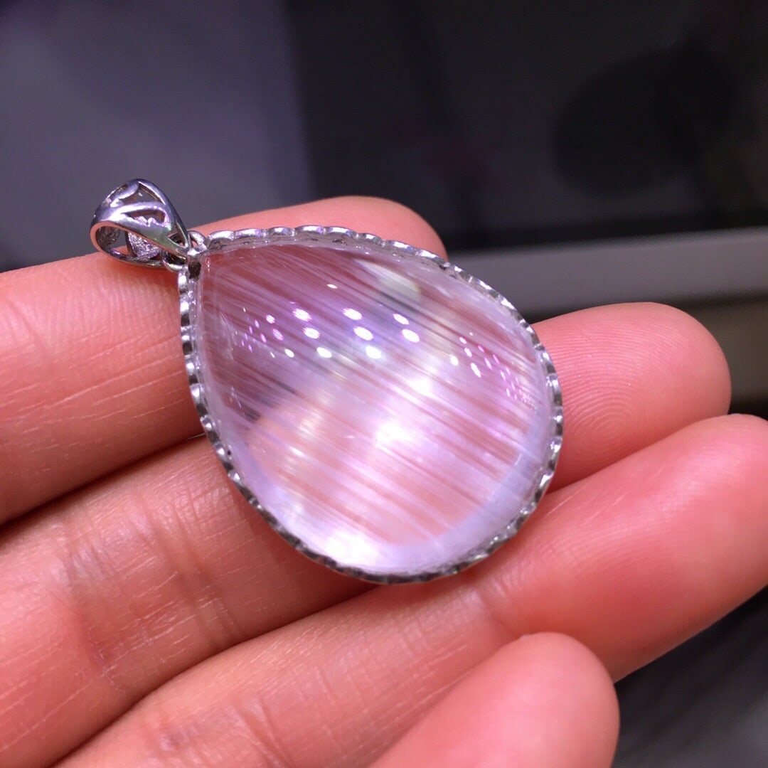 Sterling Silver Natural White Topaz Pendant - 9