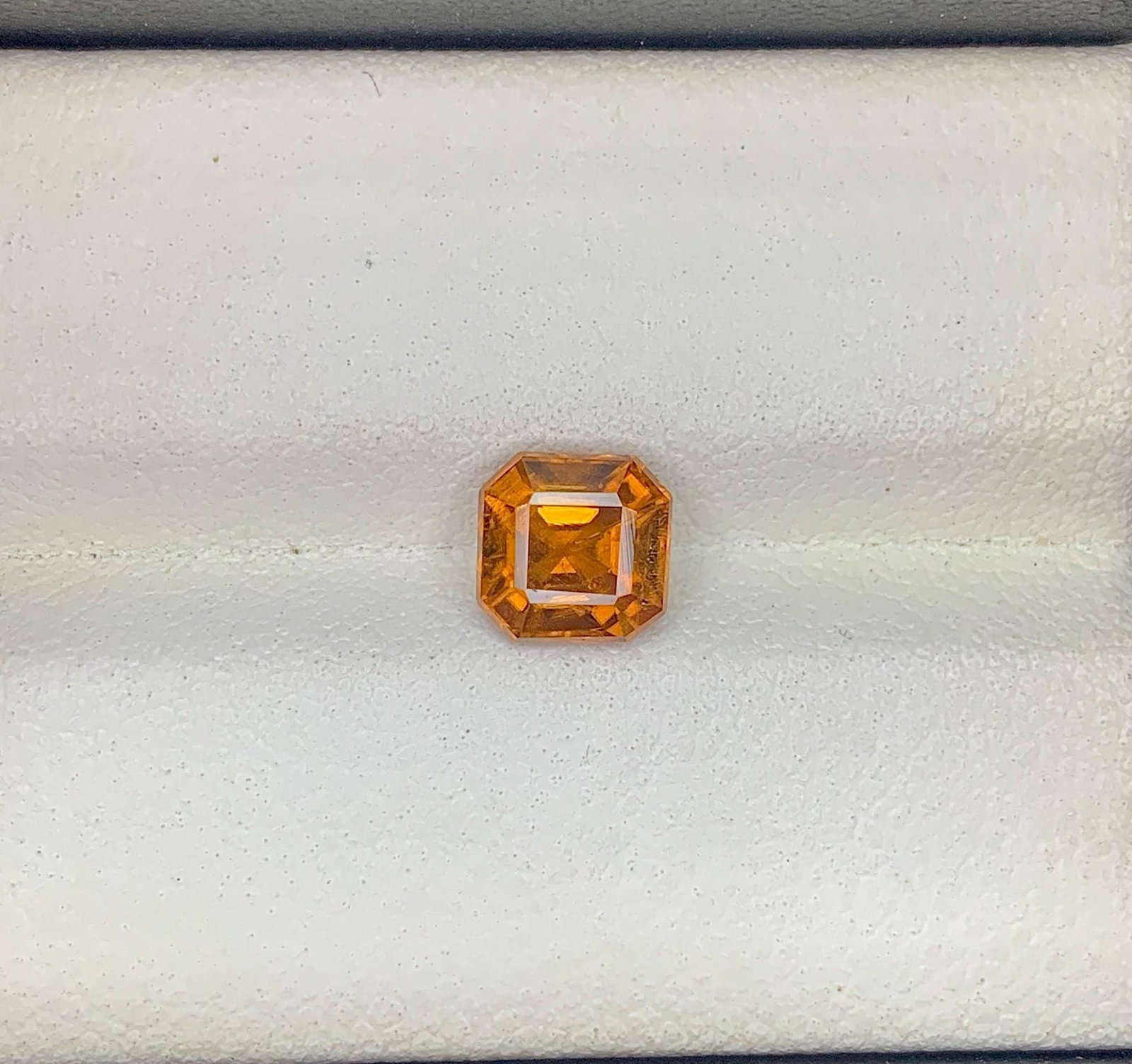 Natural Honey Brown Bastnasite Gemstone: 2.05 Carat Asscher Cut: Read the full description Materials: Natural bastnasite, Bastnasite, Stone, Gemstone, Loose gemstone Carat weight: 2.05 Properties: Bastnasite is weakly radioactive due to the presence of cerium. It e