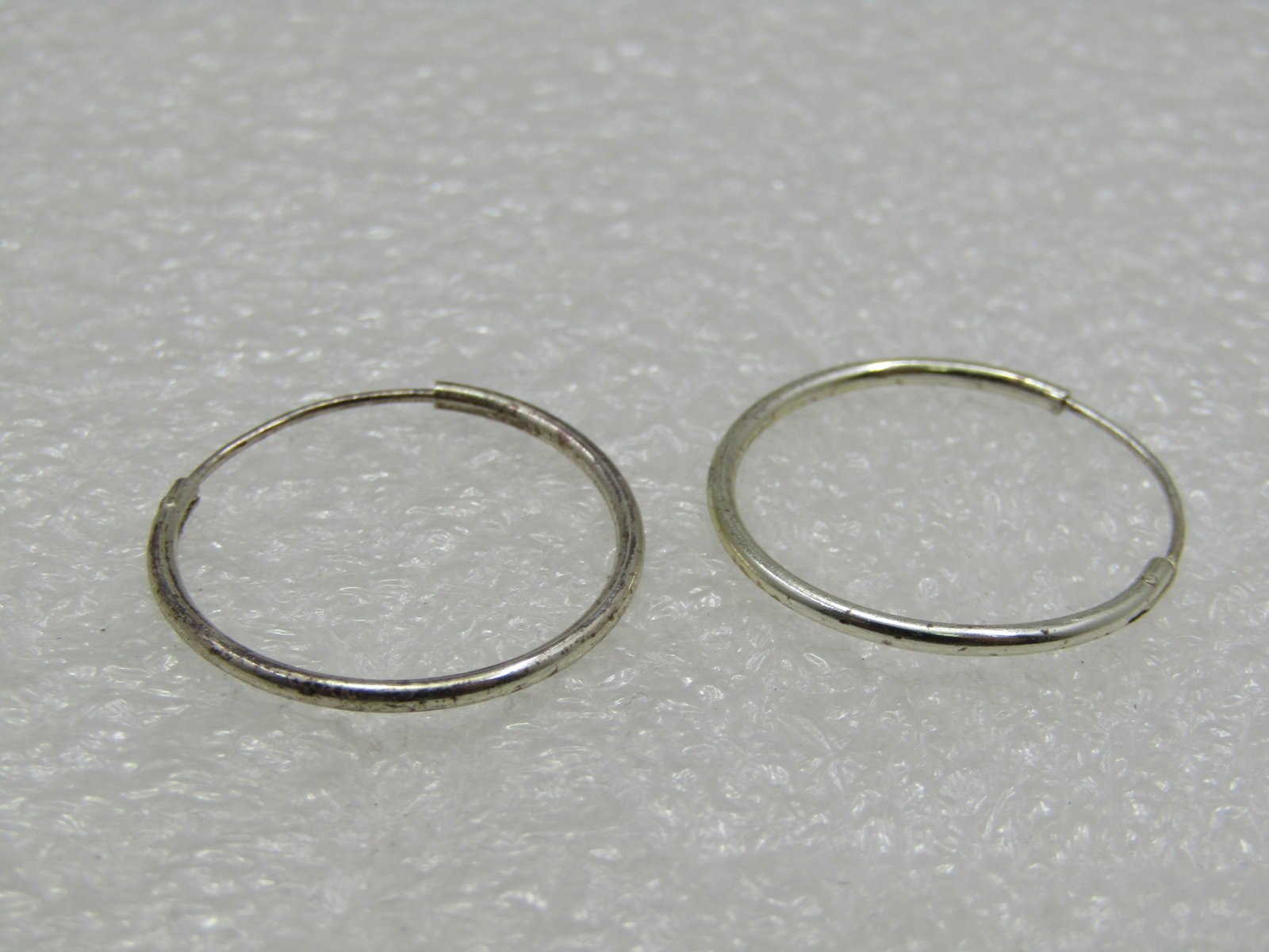Vintage Sterling Silver 1" Hoop Pierced Earrings - 2