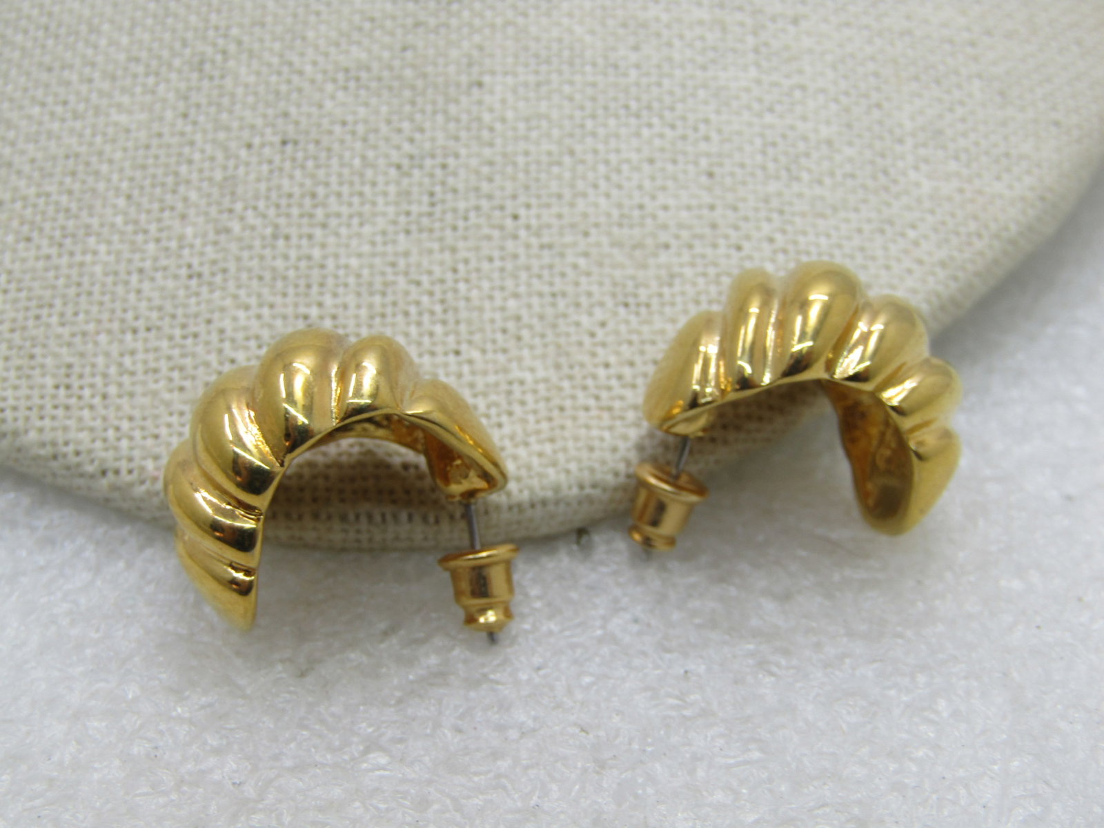 Vintage Napier Half-Hook Shrimp Earrings, Pierced - 3