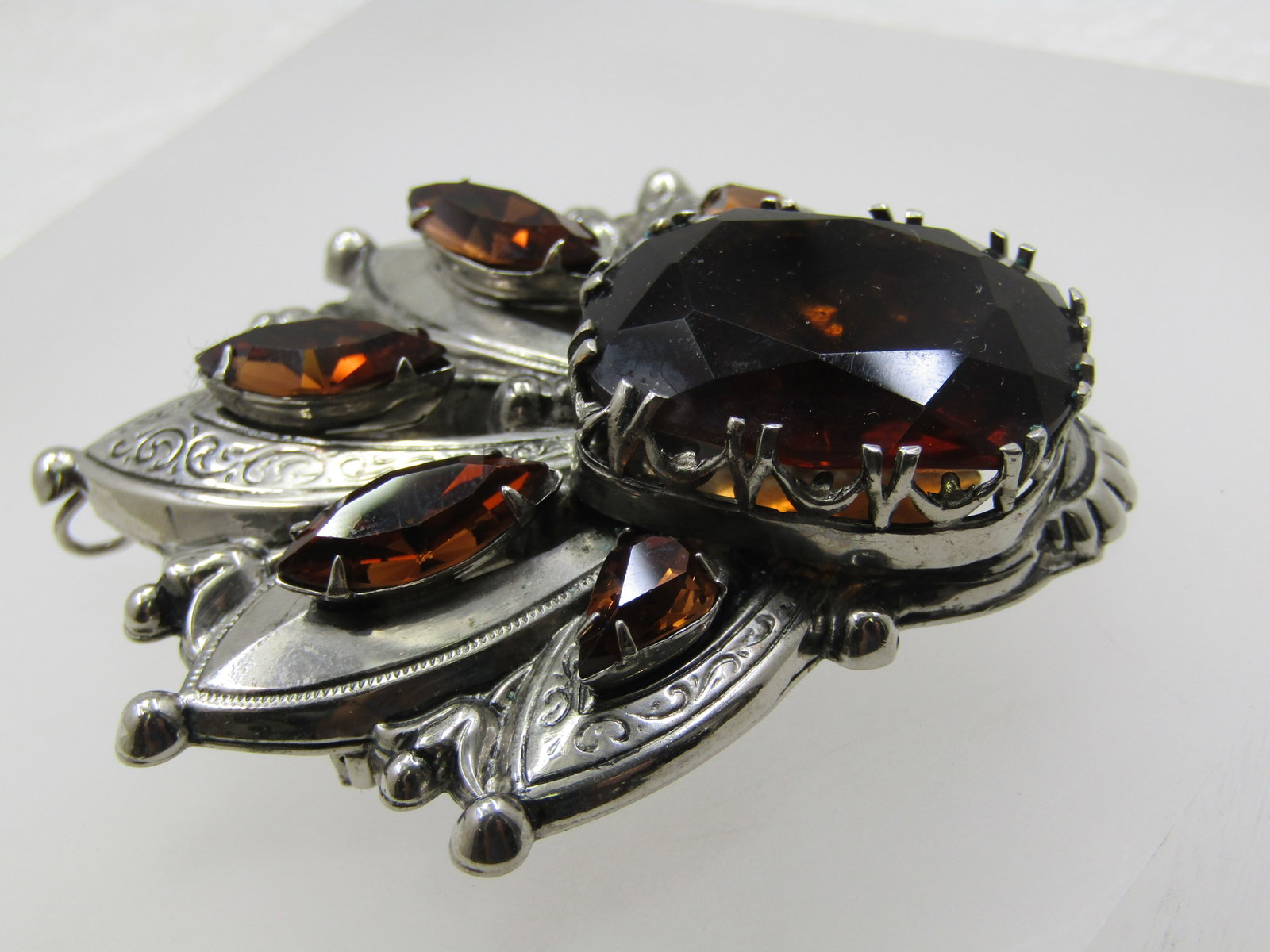 Vintage Smoky Rhinestone Brooch & Earrings, Sarah Coventry. 1960's. - 2