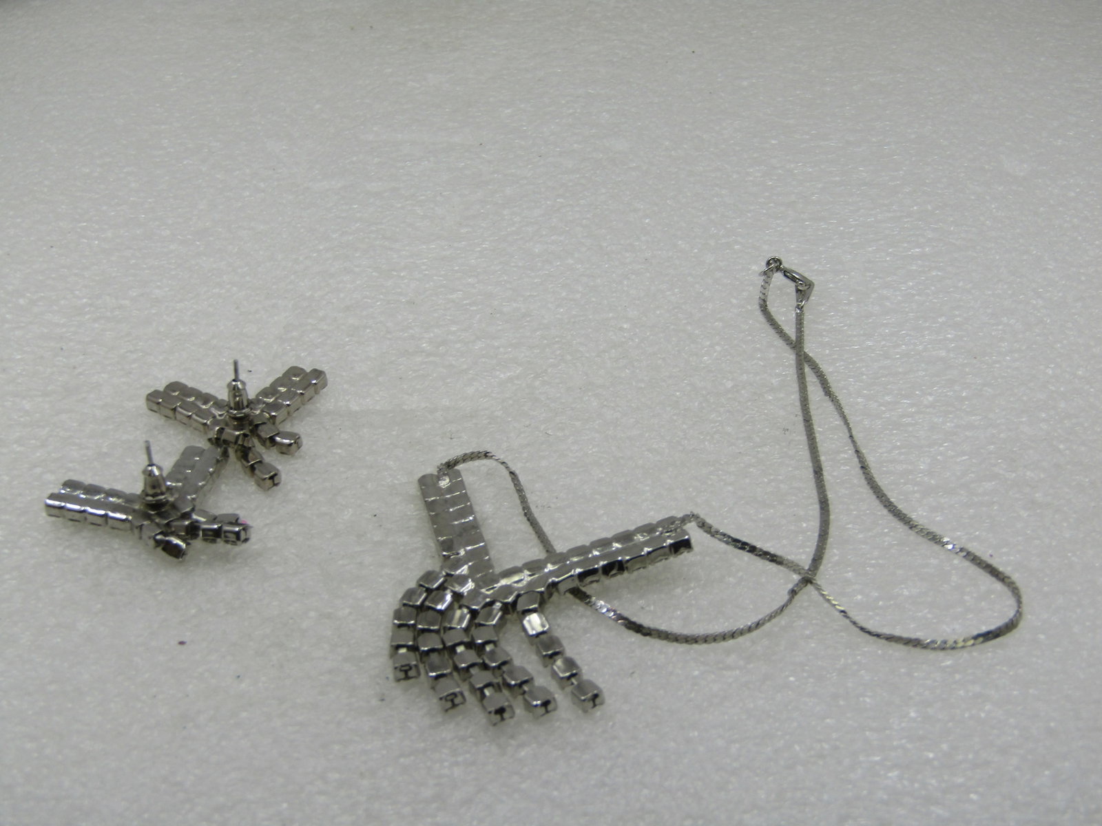 Vintage Rhinestone Necklace & Earrings, Black Clear V-Drop - 7
