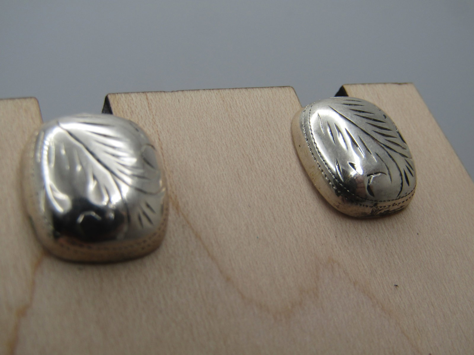Vintage Sterling Etched Clip Earrings, Rectangular, 1970's-1980's. - 2