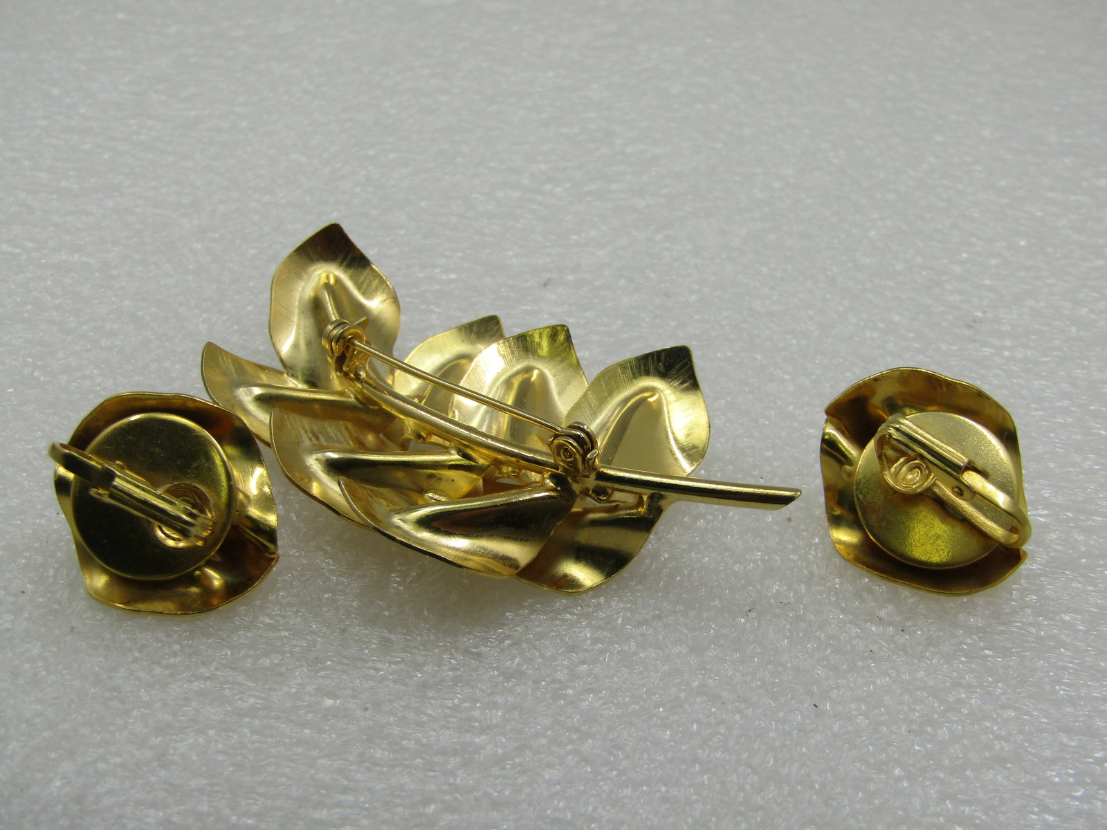 Vintage Gold Leaf Stem Brooch & Earrings Set, 1960's - 4