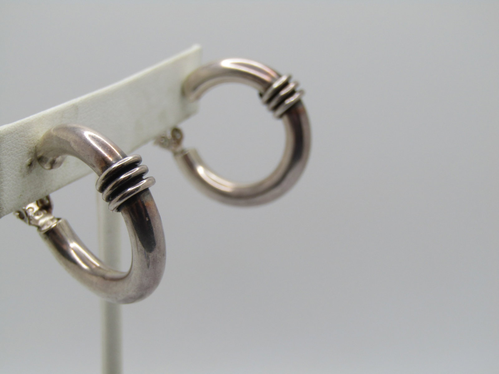 Vintage Sterling Hoop Earrings, Clip, Southwestern Vibe, 1-1/8" - 2