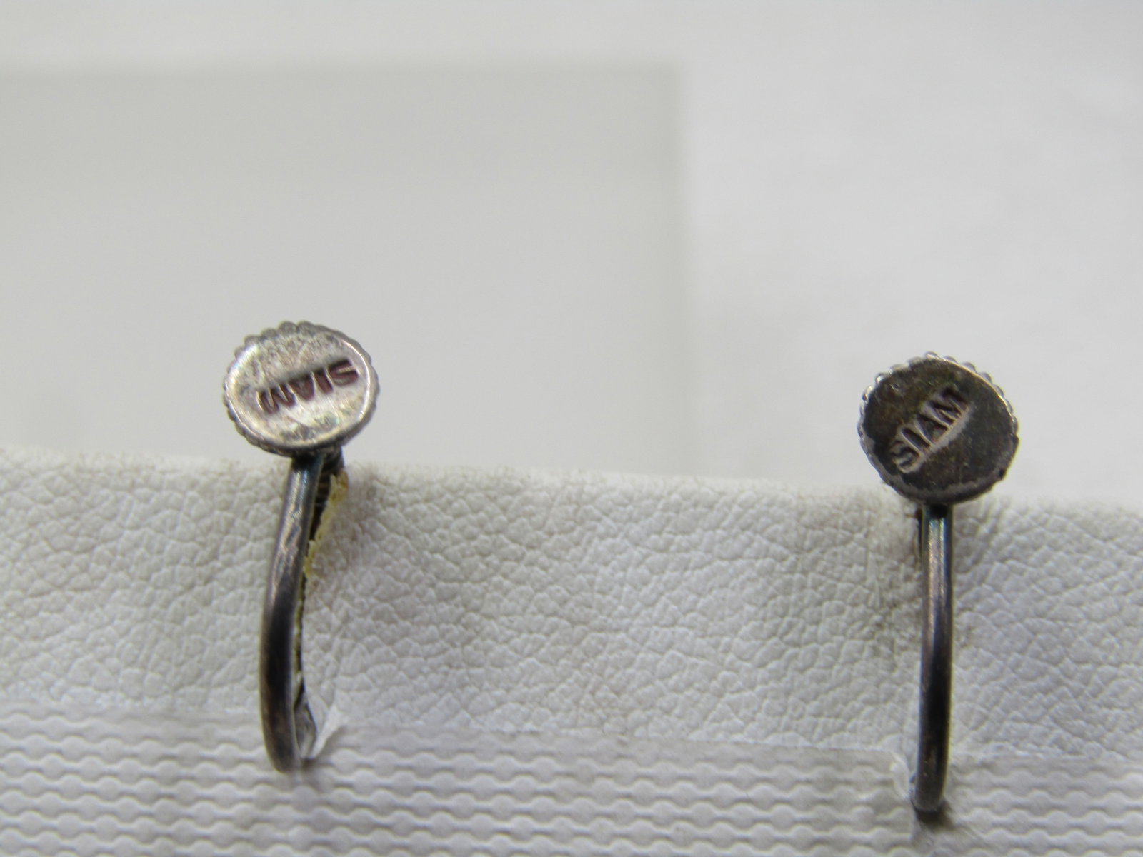 Vintage Sterling Siam Goddess Black Goddess Earrings, Screw Back - 5
