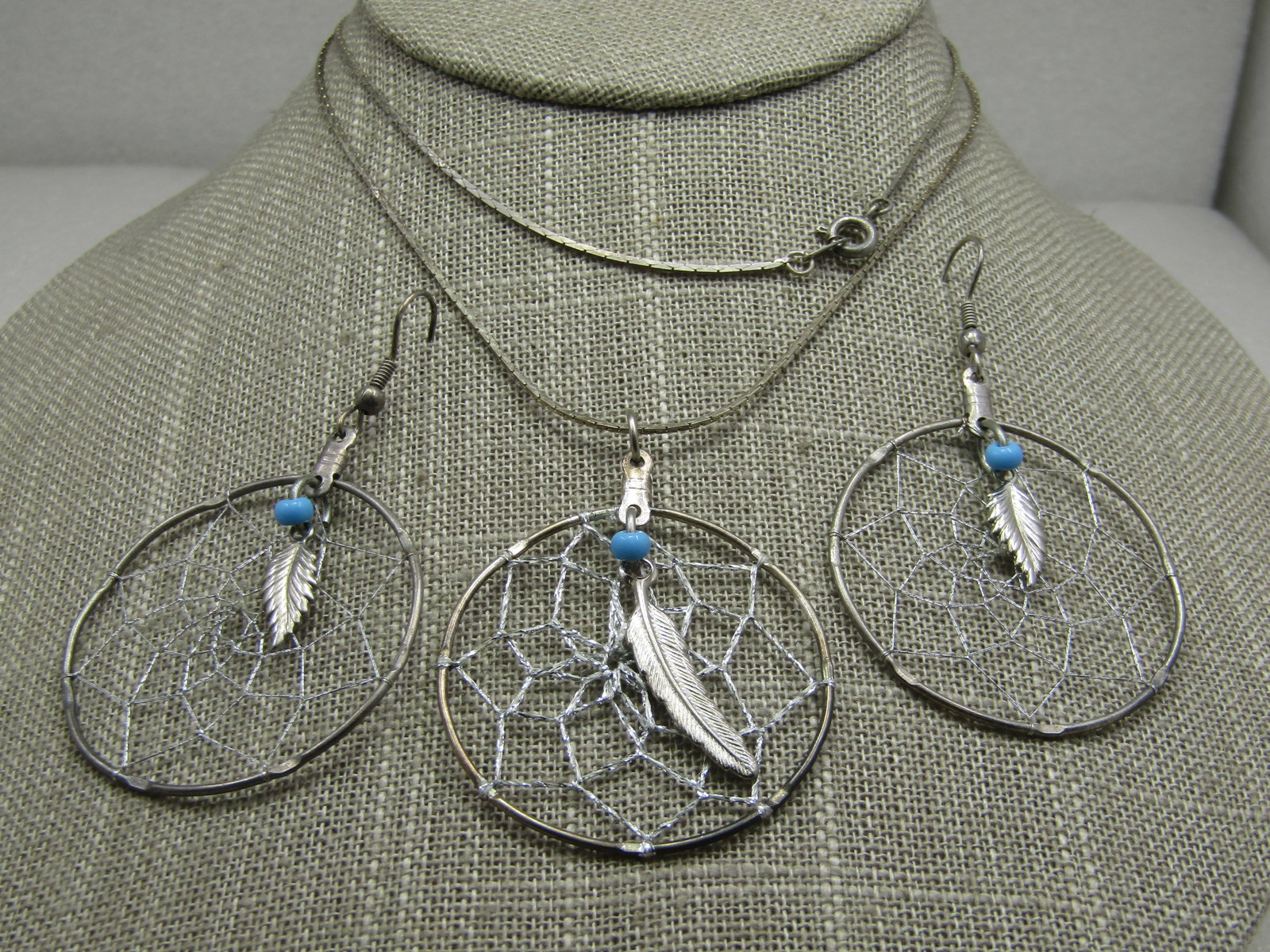 Vintage Southwestern Dreamcatcher Necklace & Earrings Set - 3