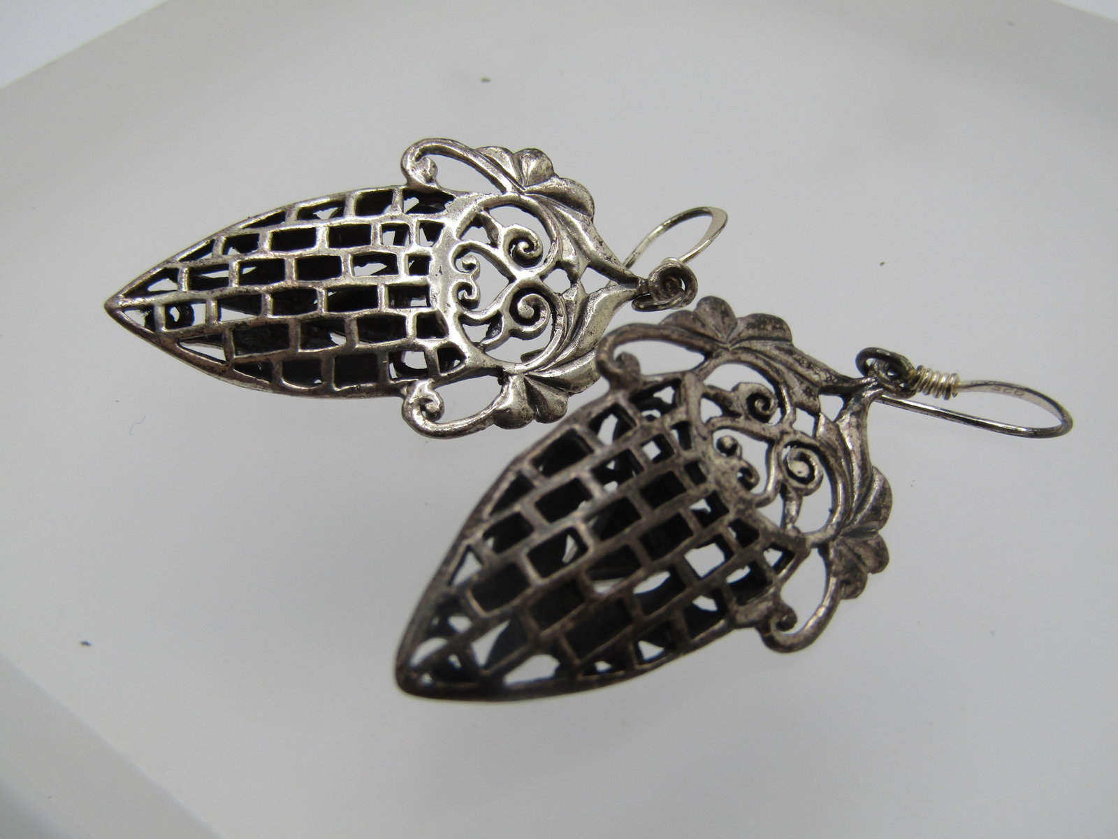 Vintage Sterling Onyx Scrolled Earrings, Pierced, 1980's-1990's - 4