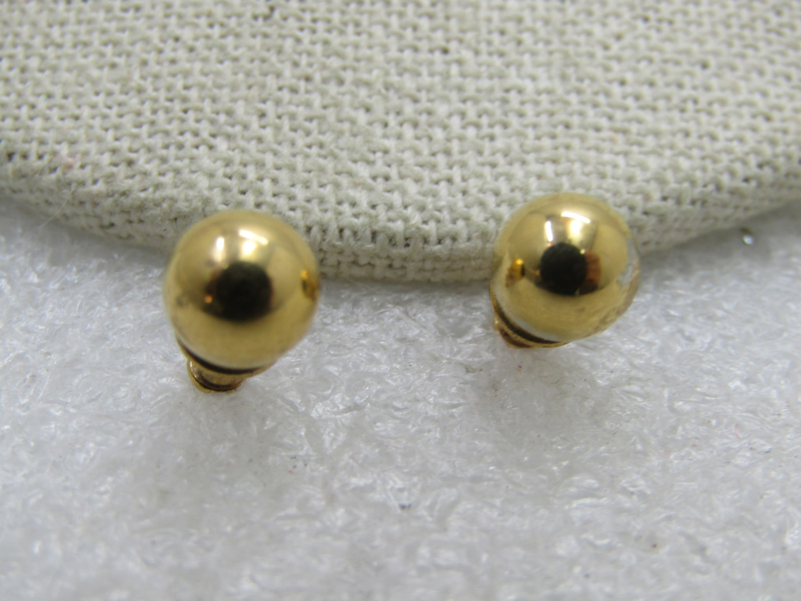 Vintage Monet 7.5mm Ball Stud Earrings, Pierced, Classic: Vintage Monet 7.5mm Ball Stud Earrings, Pierced, Classic - simple studs that never go out of style. Good to very good condition. Light wear on the side of one earring - not really visible when worn bu