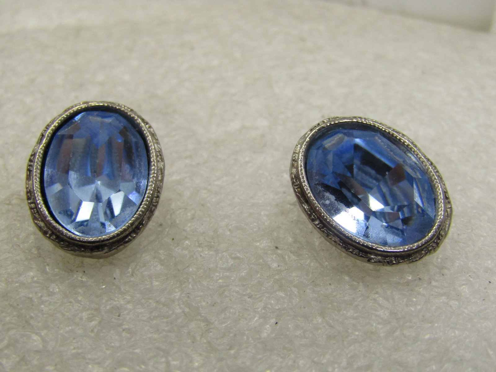 Vintage Blue Crystal Stud Earrings, Pierced, Oval - 4