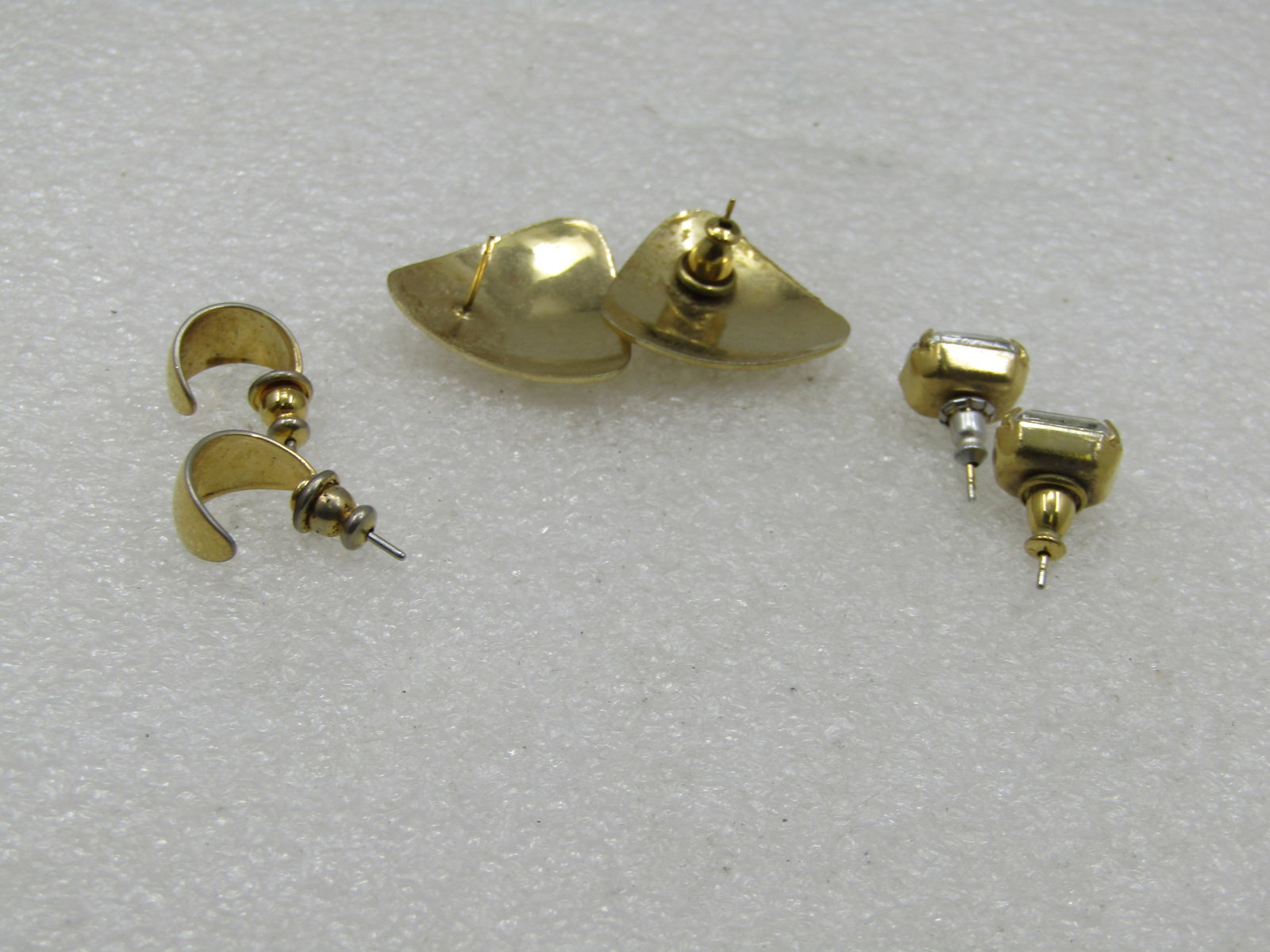 Vintage 3 Pair of Pierced Earrings, Gold Tone, 1980's-1990's - 4