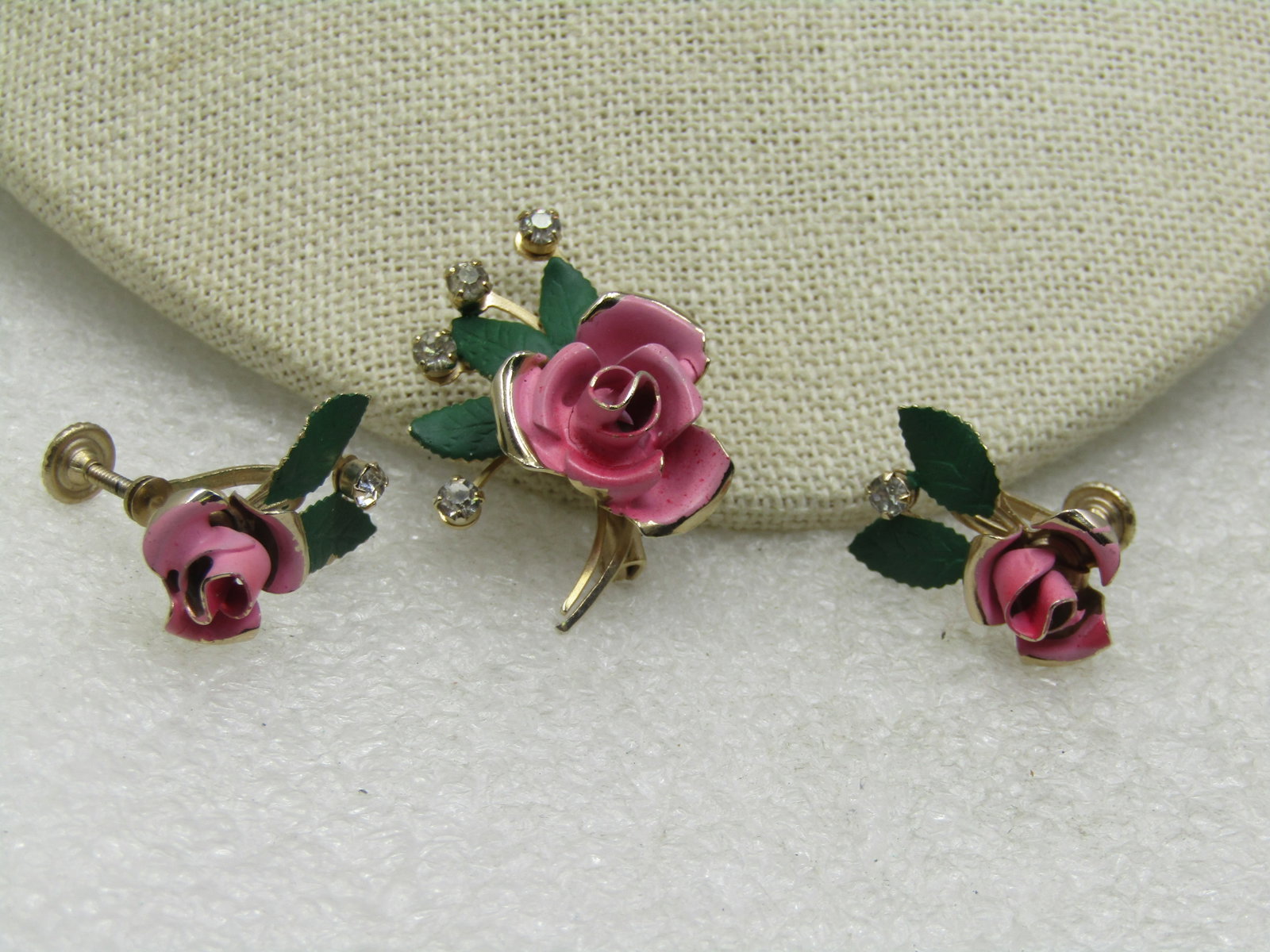 Vintage Enameled Pink Rose Brooch & Earrings Set, Screwback, 1940's-1950's - 5