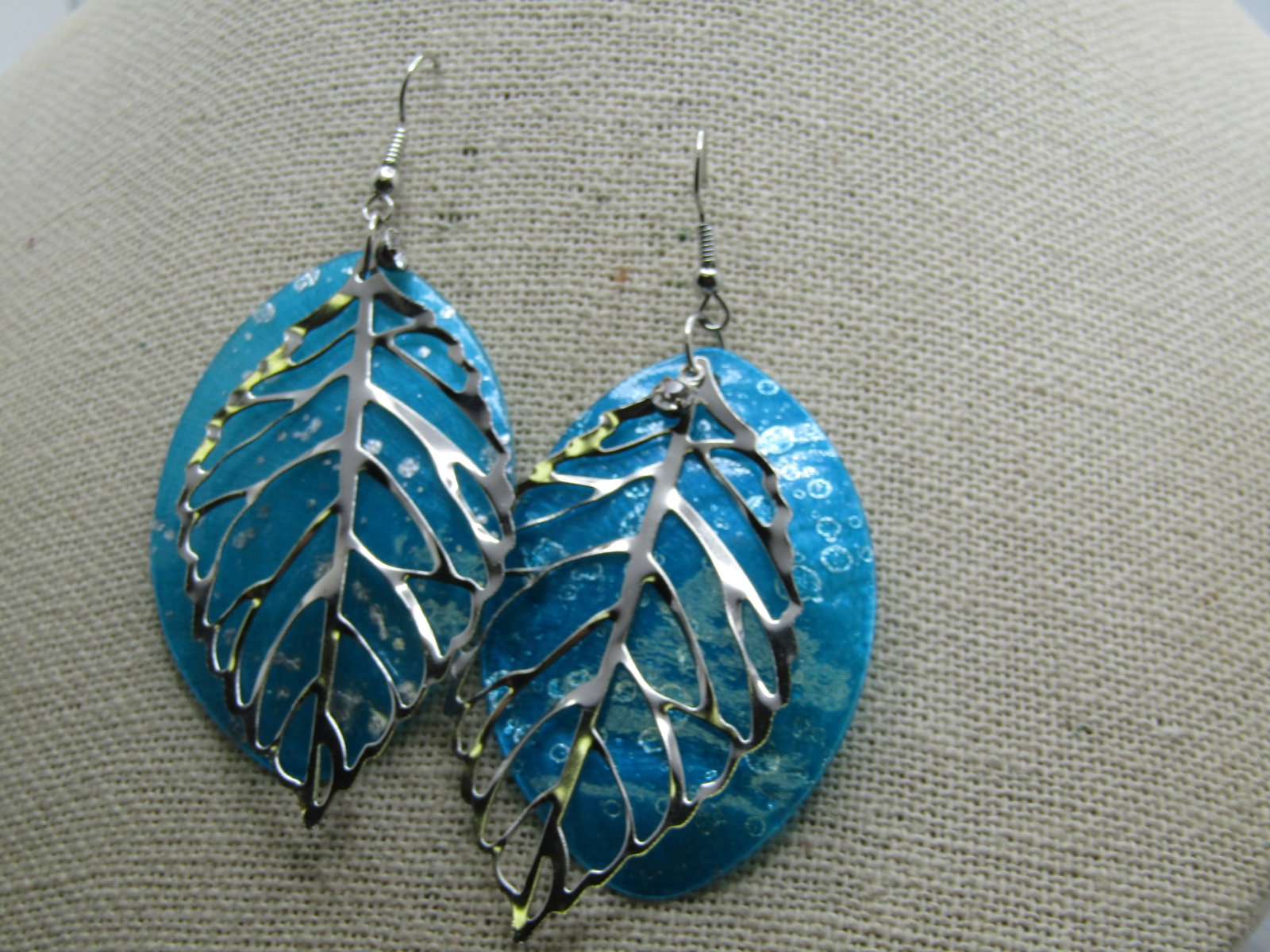 Vintage Aqua Dyed Shell Leaf Earrings, Pierced, Rhinestone Accent - 3