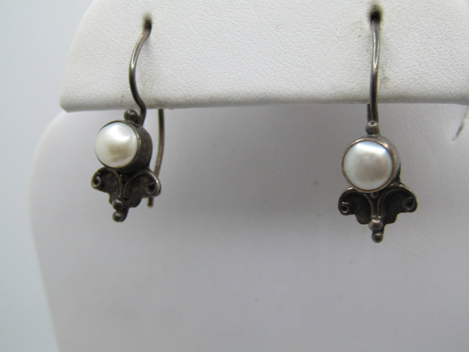 Vintage Sterling Pearl Pierced Earrings, 1", White Tahitian - 5