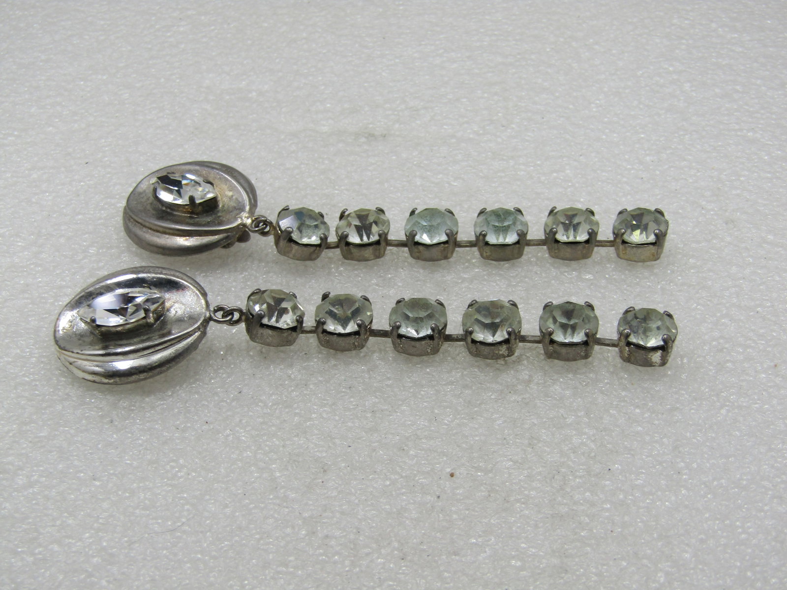 Vintage Art Deco Long Rhinestone Earrings, Clip, 1960's - 4