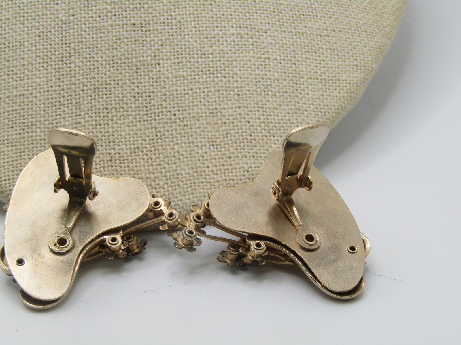 Vintage Blossom Rhinestone Clip Earrings, Art Deco Themed, 1940's - 6