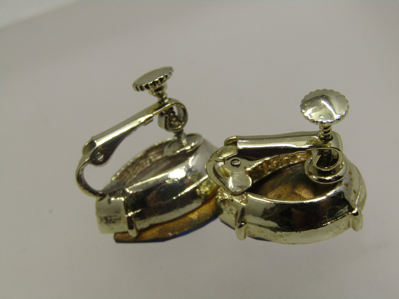 Vintage Blue Rhinestone Earrings, Hinged Clip. 1980's - 6