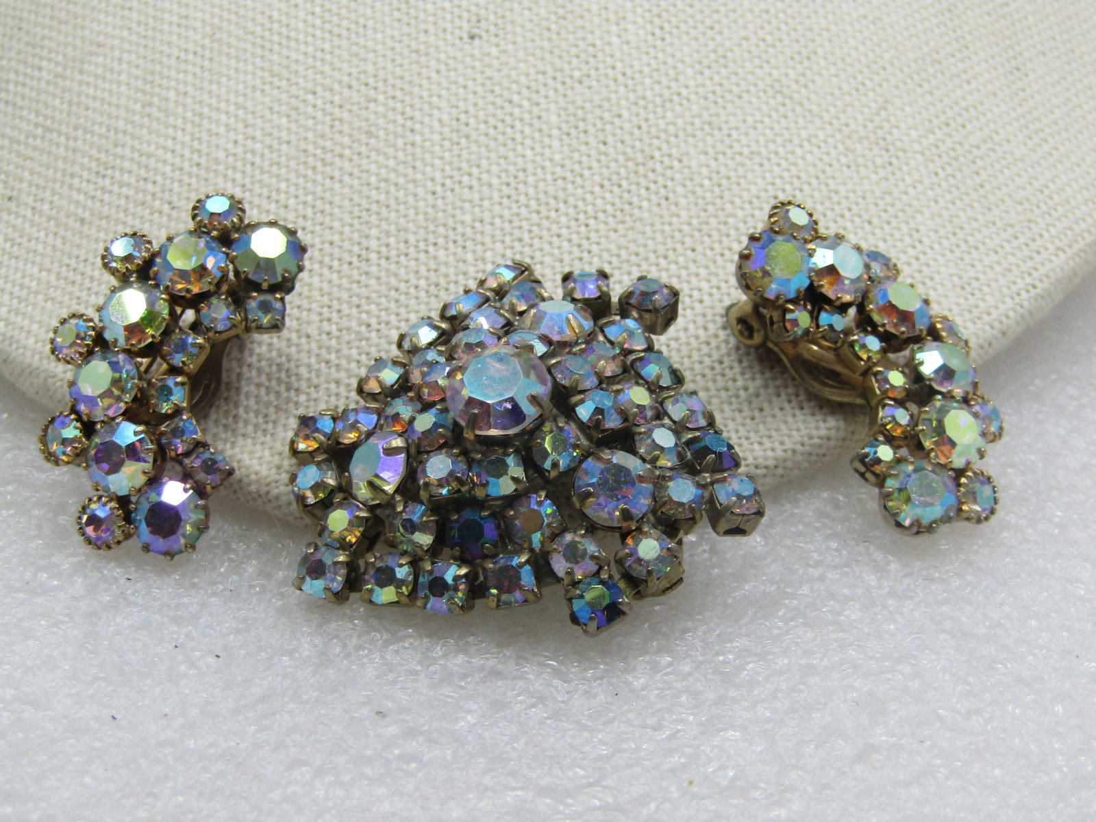Vintage Weiss Earrings & Brooch, Aurora Boralis Mid-Century - 2