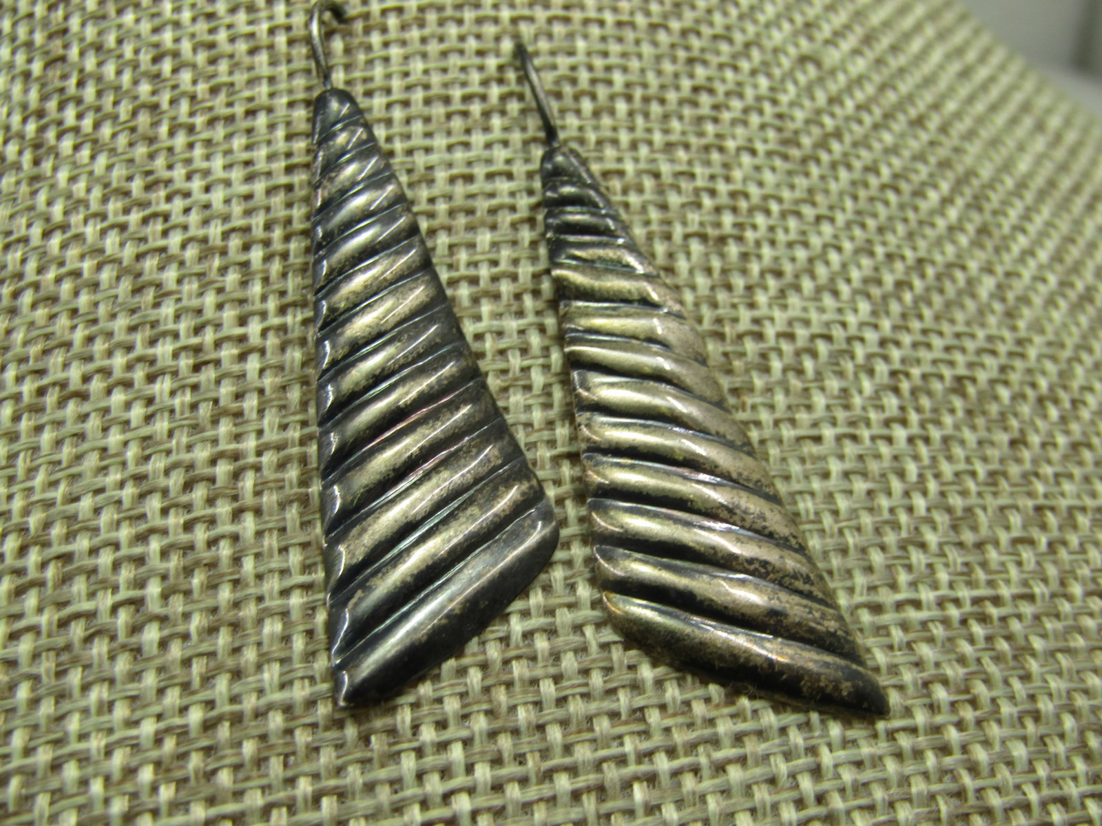Vintage Sterling Silver Ridged Drop Earrings, 2" - 2