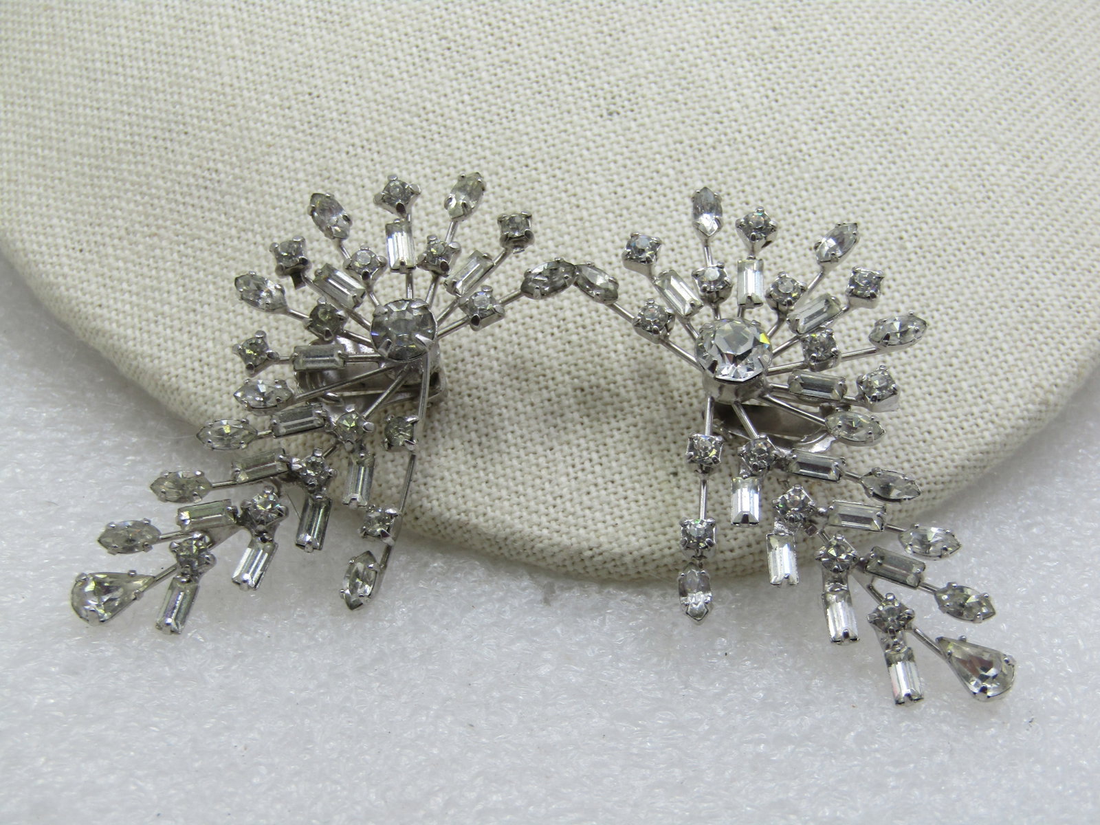 Vintage Clear Rhinestone Baguette Clip Earrings, Runway/Statement: Vintage Clear Rhinestone Baguette Clip Earrings, Runway/Statement. These earrings will be seen when worn. They are a delicate design that is appx. 2.5" long and 1.5" wide with round, baguettes and
