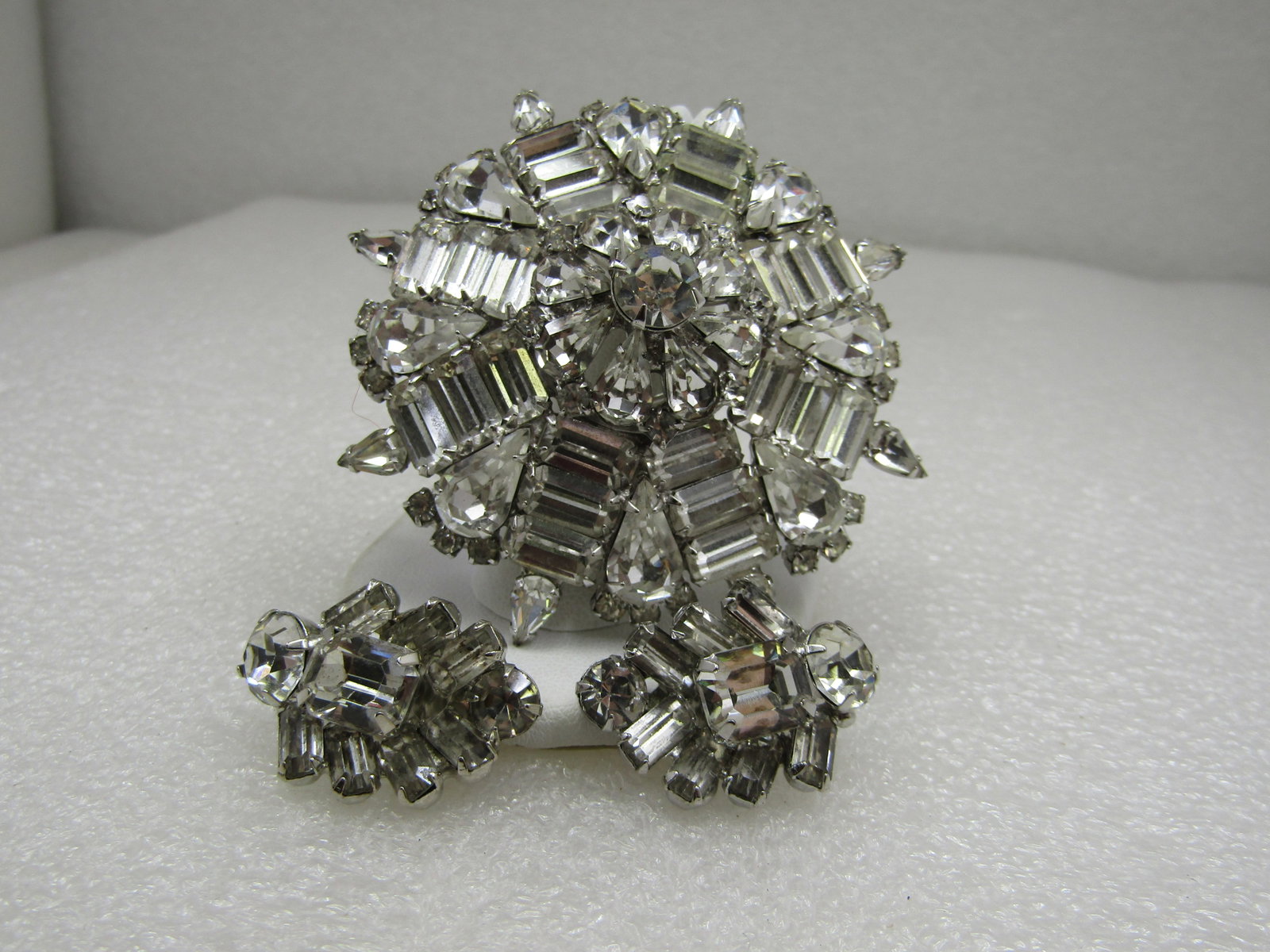 Vintage Rhinestone Brooch & Earrings Set, Clip, Silver Tone (1 of 6)