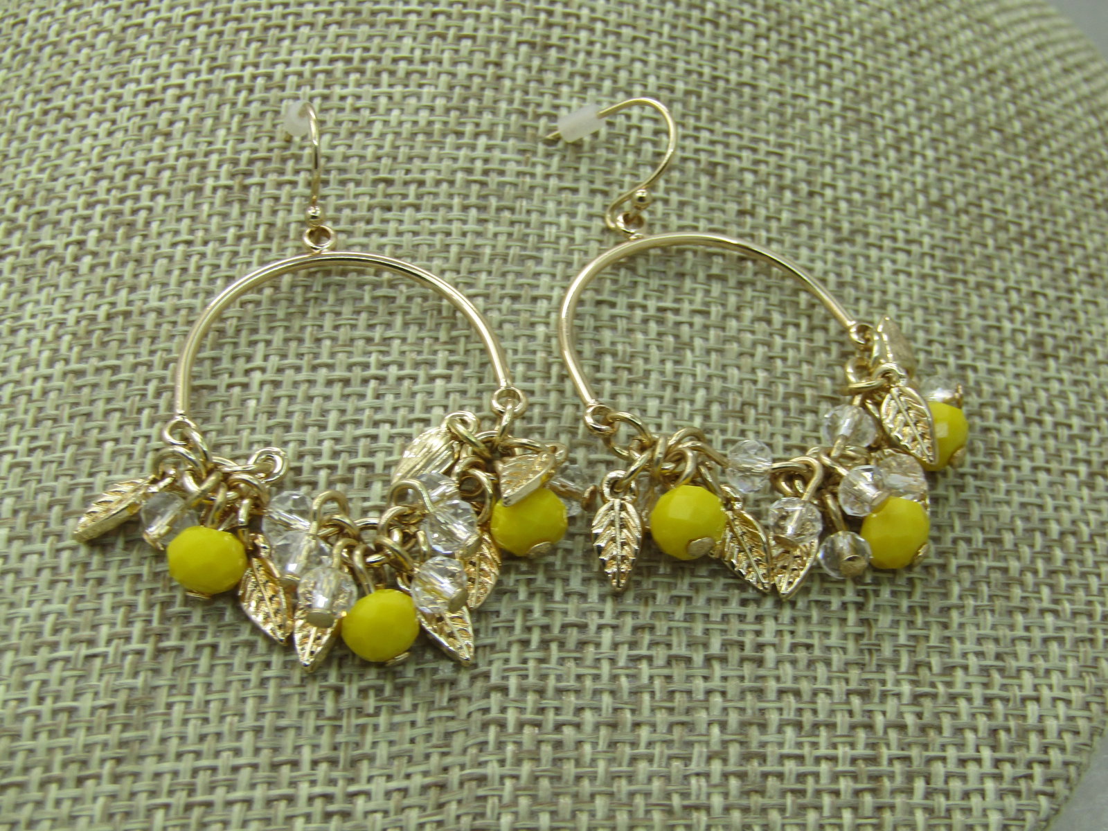 Avon Lemon Hoop Pierced earrings, New in Box, Unworn - 3