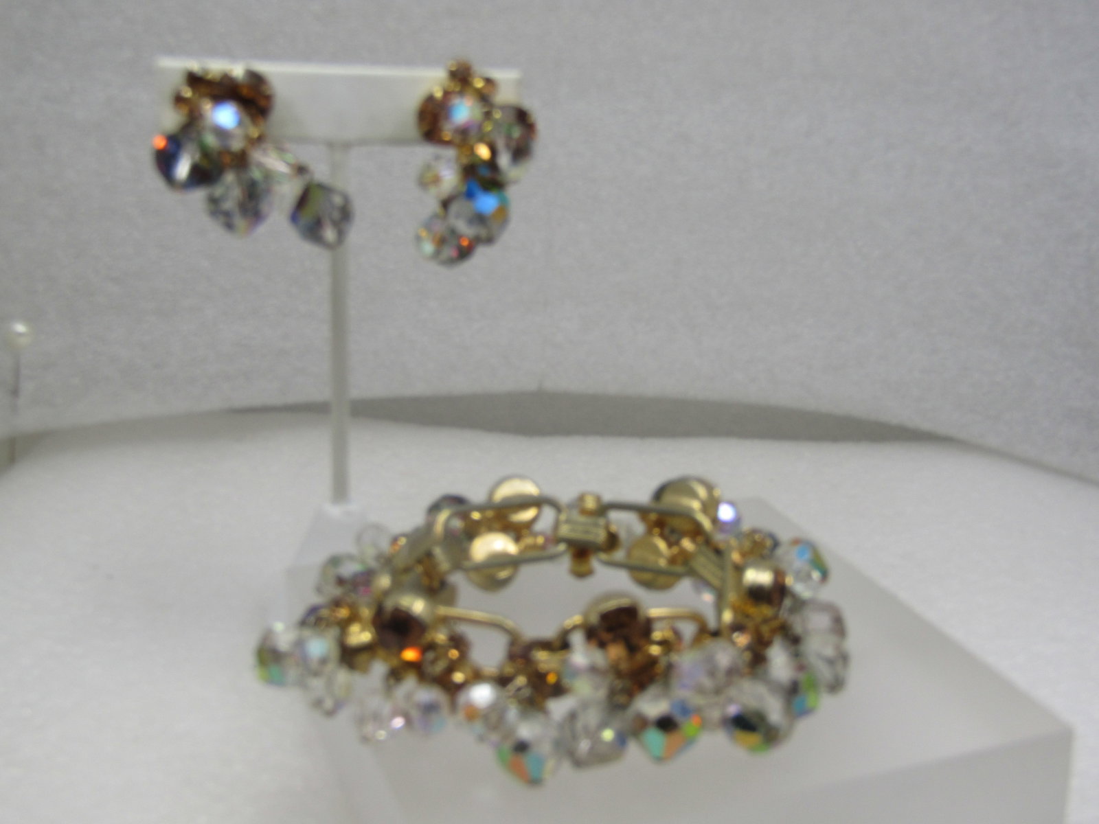 Vintage Rhinestone Dangle Bracelet & Earrings, Juliana, 1940's, 7": Vintage Rhinestone Dangle Bracelet & Earrings, Juliana, 1940's, 7" long and 1" tall. These have a base of amber colroed rhinestones that are prong-set affixed to a gold oval link and well soldered to 