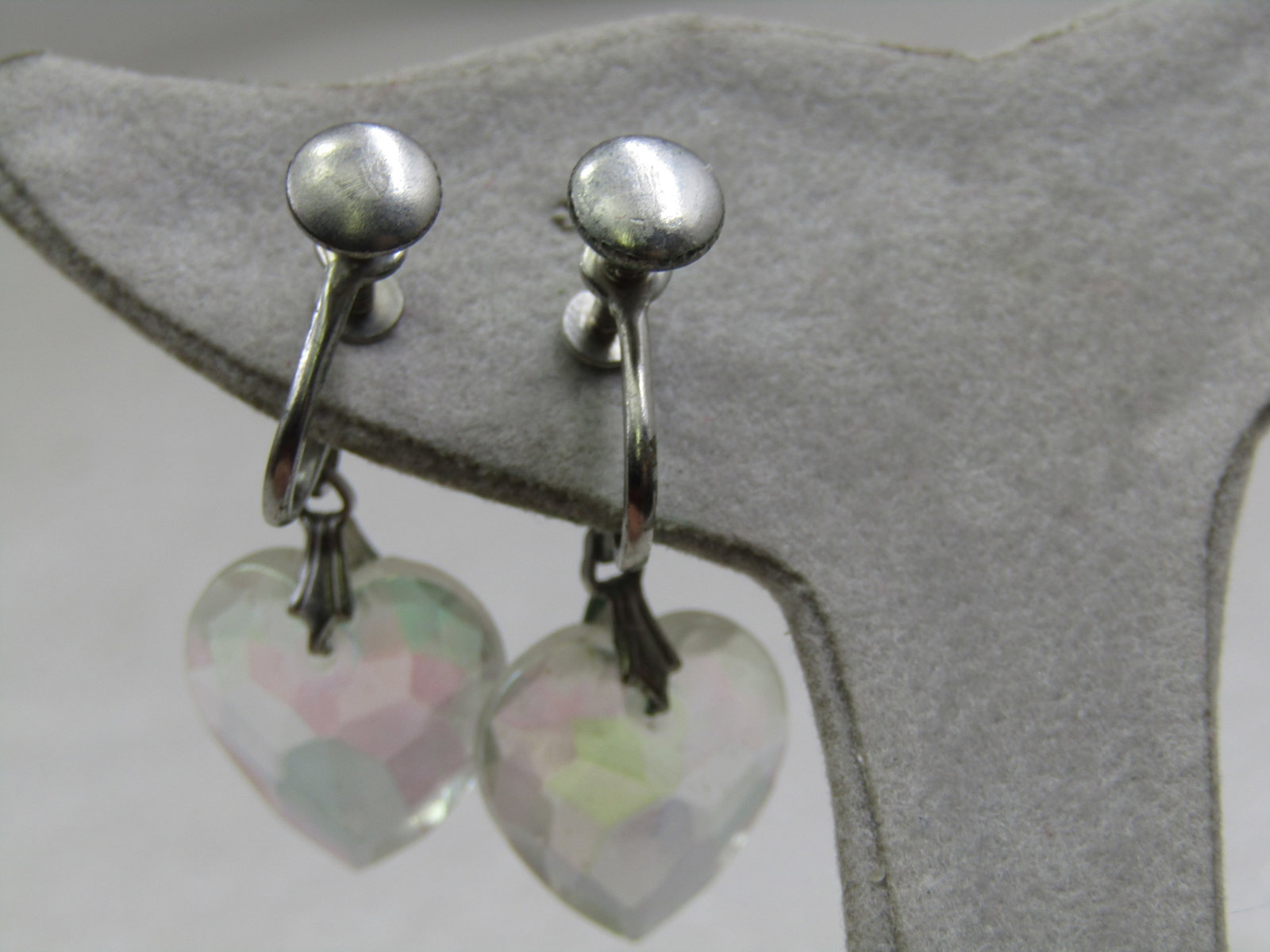Vintage Aurora Boralis Crystal Heart Dangle Earrings, Screw Back - 4