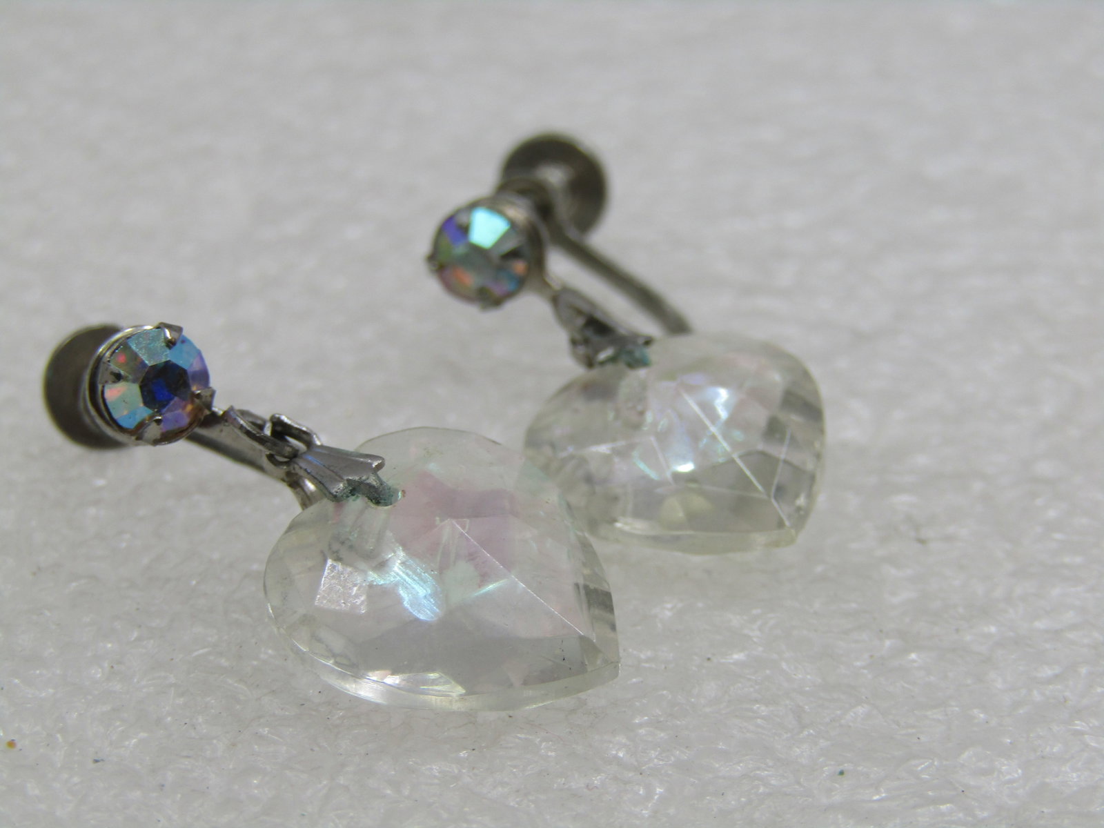 Vintage Aurora Boralis Crystal Heart Dangle Earrings, Screw Back - 6