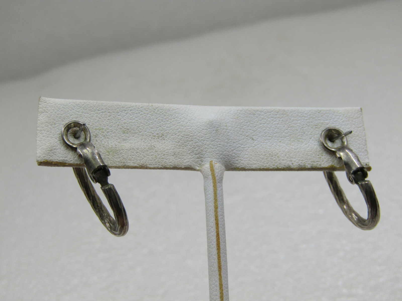 Vintage Oval Twisted Hoop Earrings, 3/4" Pierced - 4
