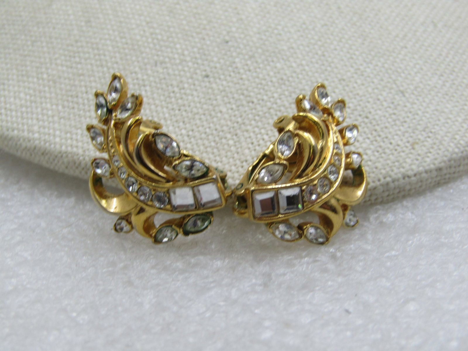 Vintage Rhinestone Curved Leaf/Feather Clip Earrings, 1960's - 4