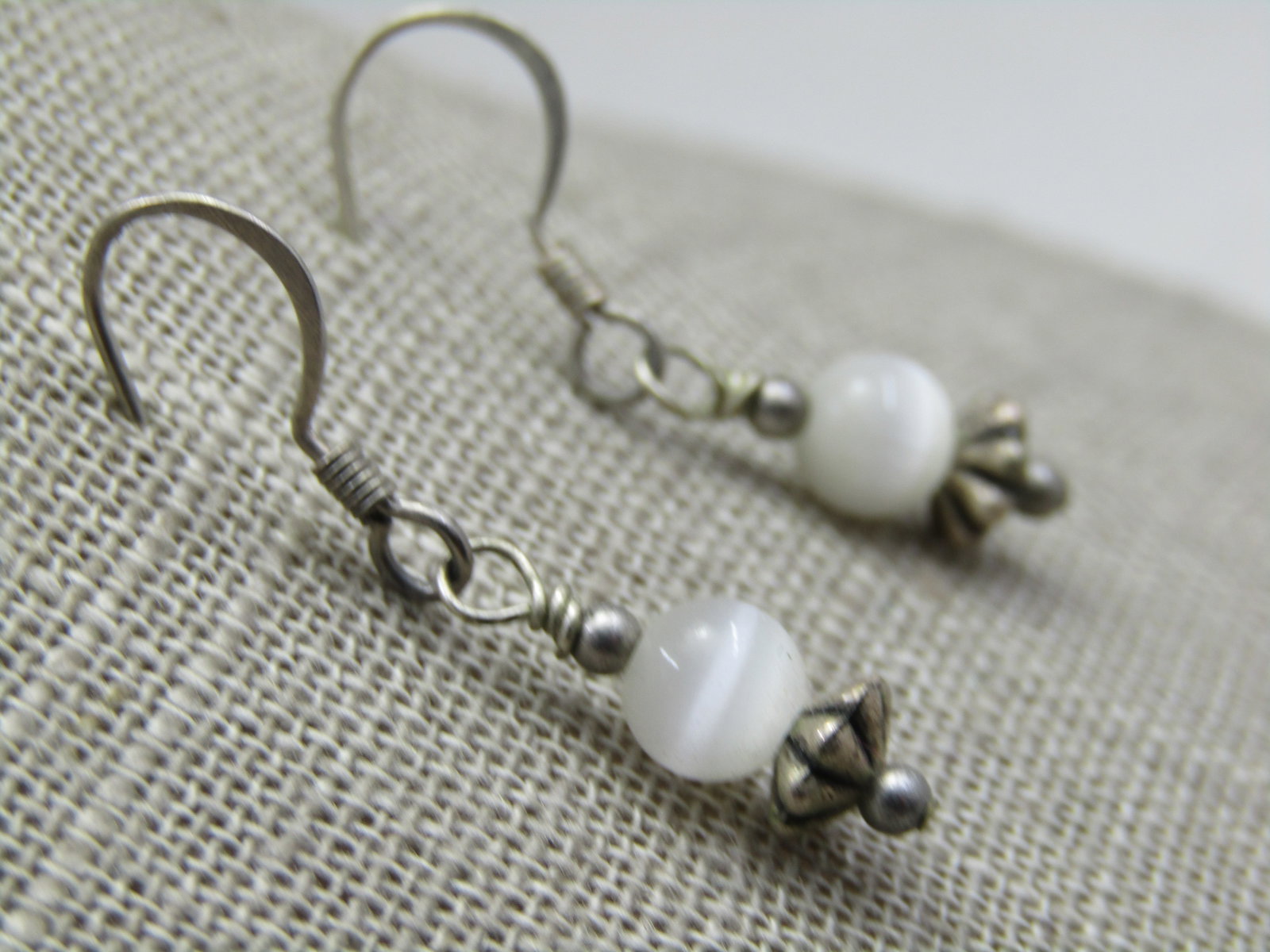 Vintage White Cat Eye Boho Earrings, Pierced - 4