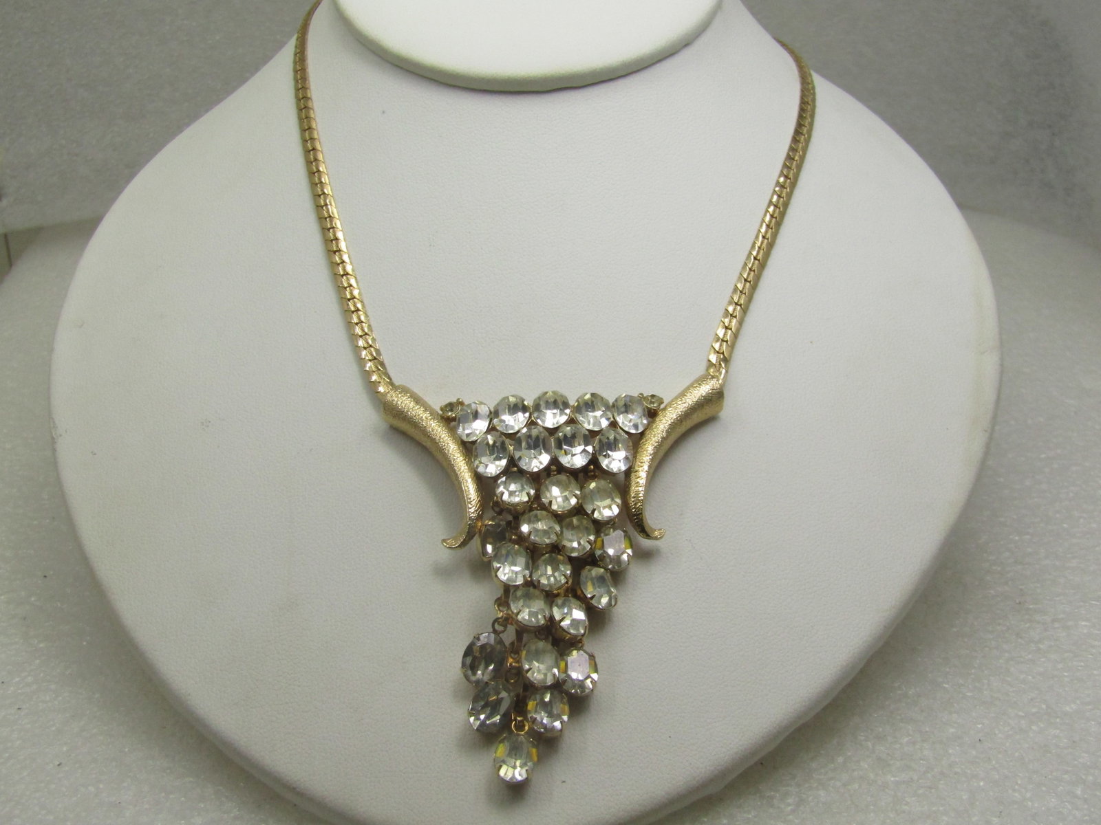 Vintage Clear Cascading Rhinestone Necklace Earrings Sett, 15" - 3
