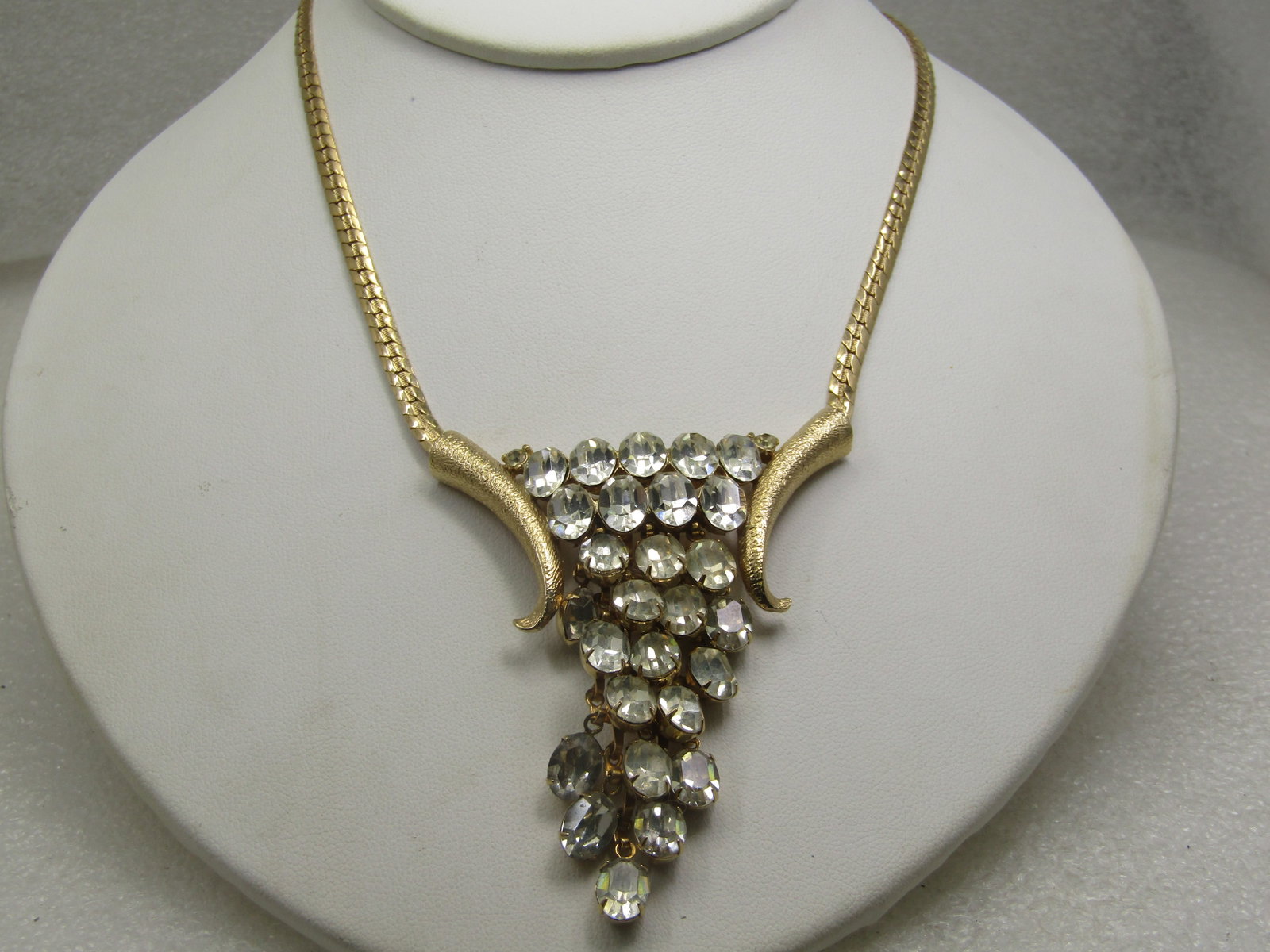 Vintage Clear Cascading Rhinestone Necklace Earrings Sett, 15" - 4